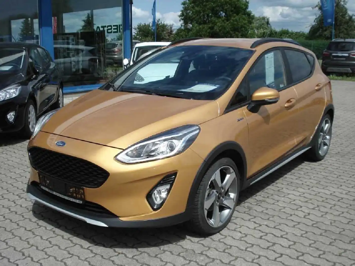 Ford Fiesta Active Plus Gold - 1