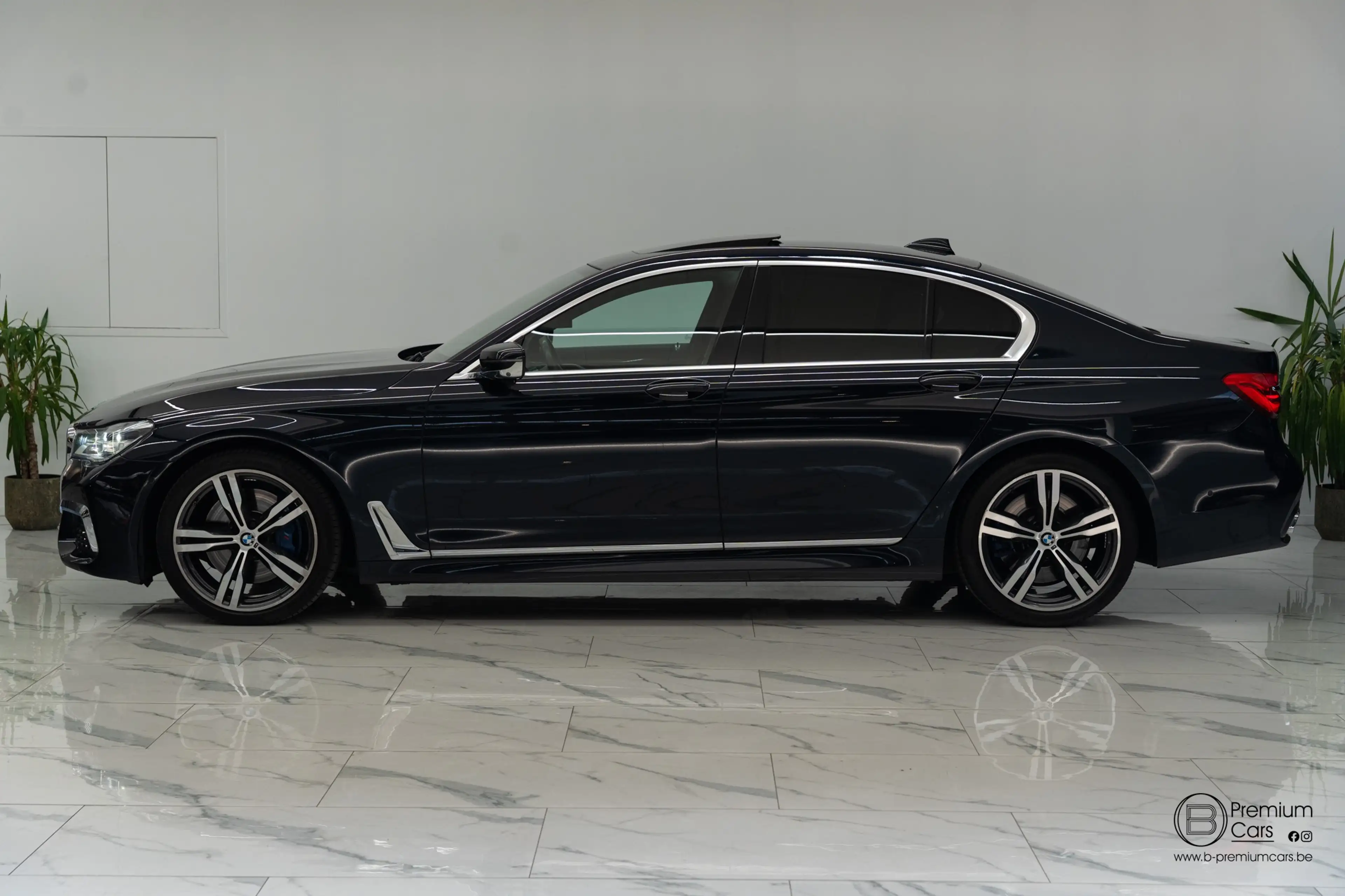 BMW 740 d M-pack Individual! FULL OPTIONS!! Carbon core! — photo 8