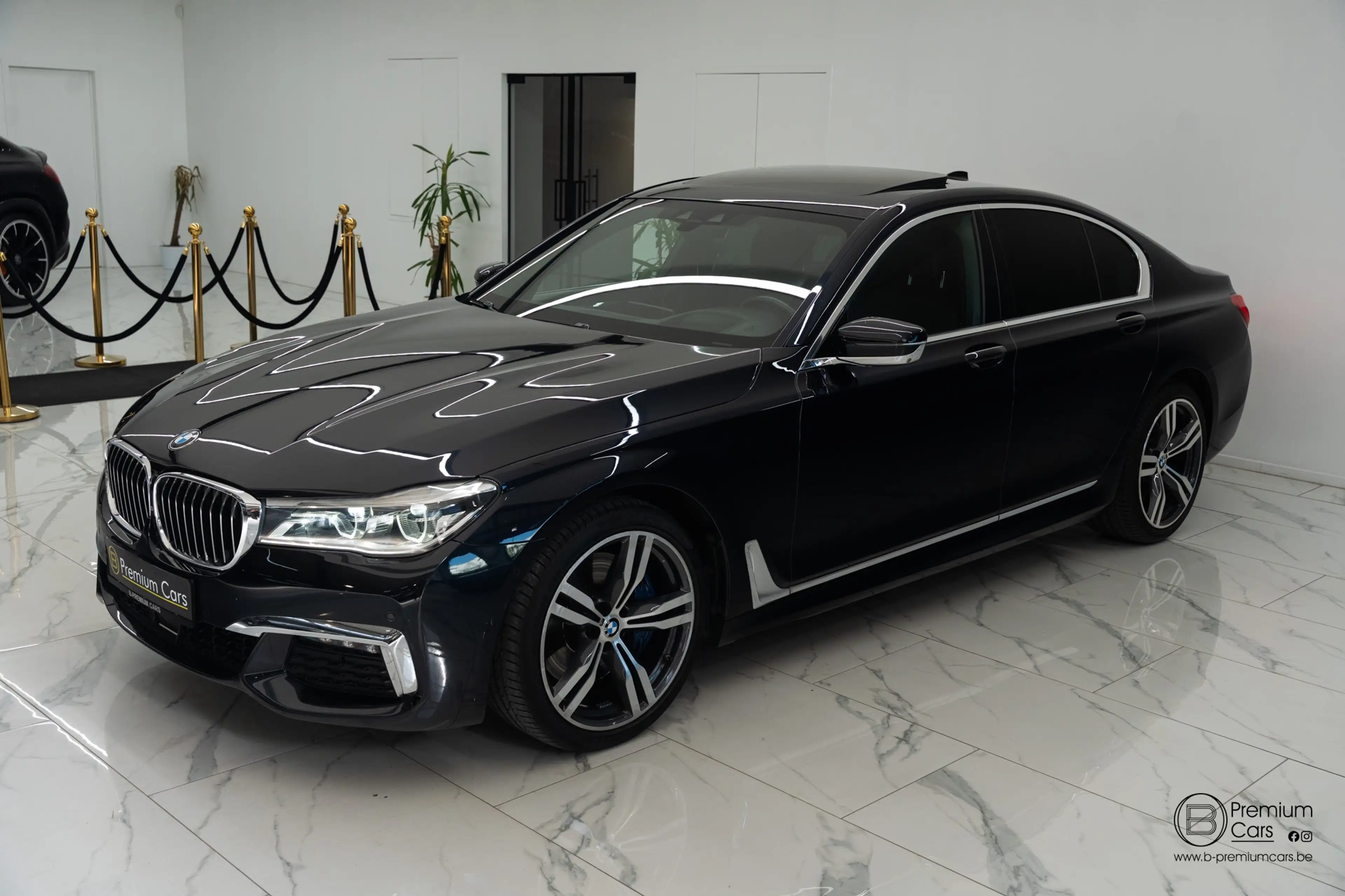 BMW 740 d M-pack Individual! FULL OPTIONS!! Carbon core! — photo 3