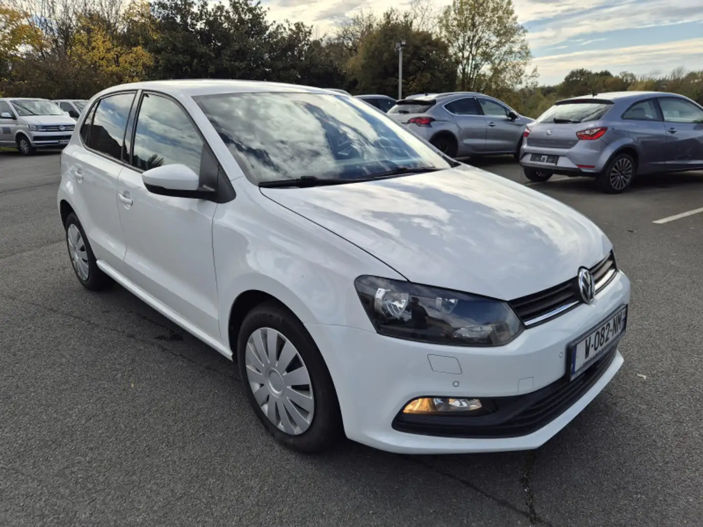 Volkswagen Polo 1.4 TDI 75CH BLUEMOTION TECHNOLOGY CONFORTLINE 5P Blanc - 1