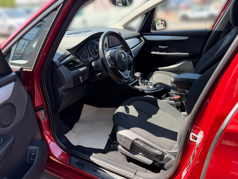BMW 218 i 2 Active Tourer Advantage — photo 7