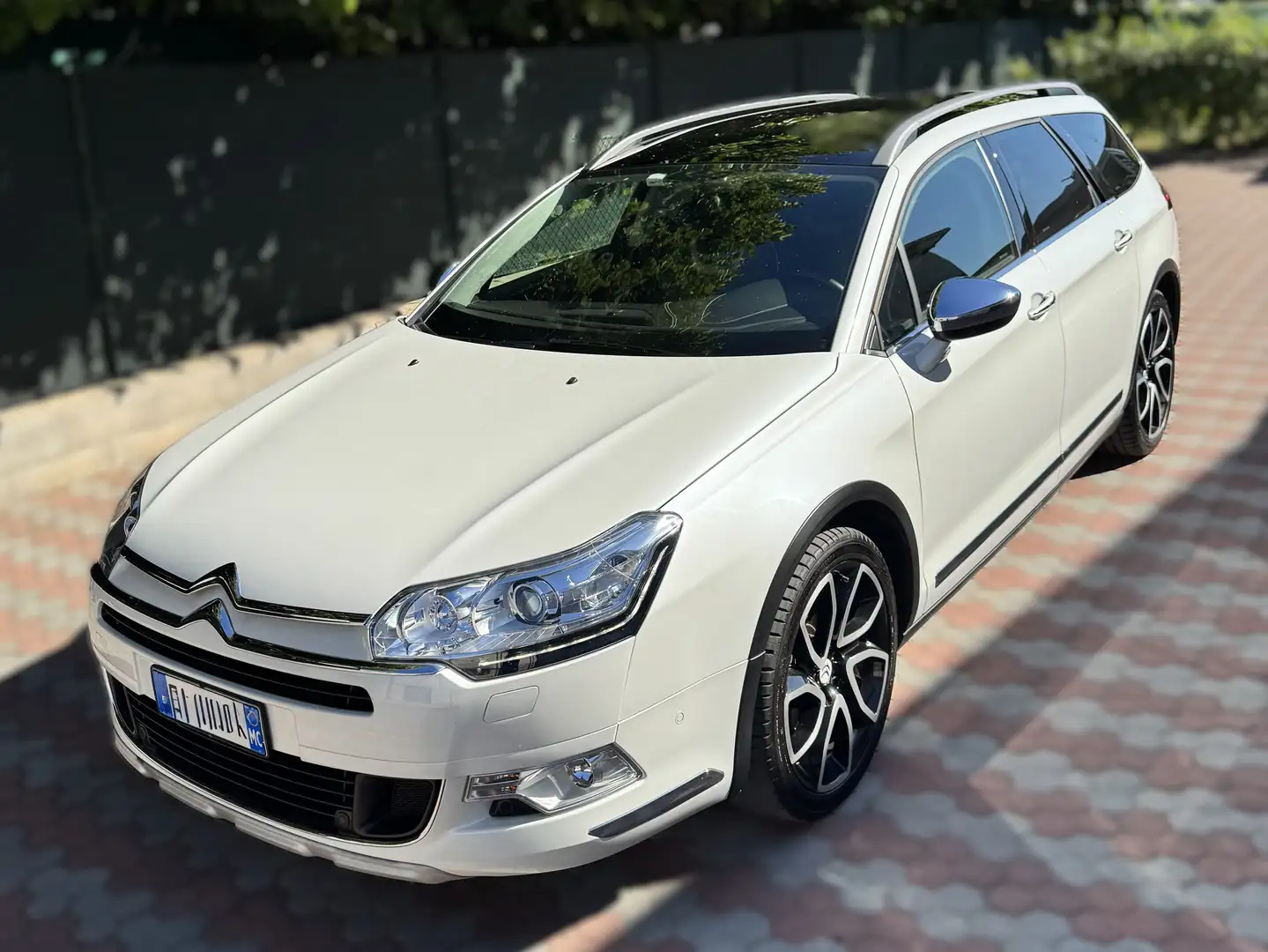 Citroen C5 C5 Tourer 2.2 hdi Executive 200cv auto Bianco - 1