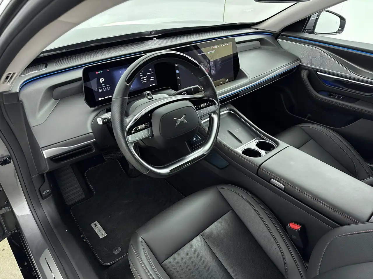 XPENG P7