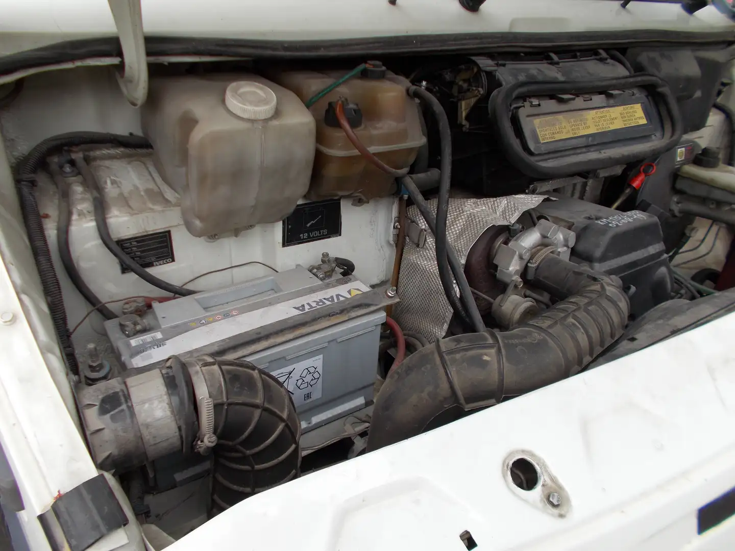 Iveco Daily 35e 10 Bianco - 2