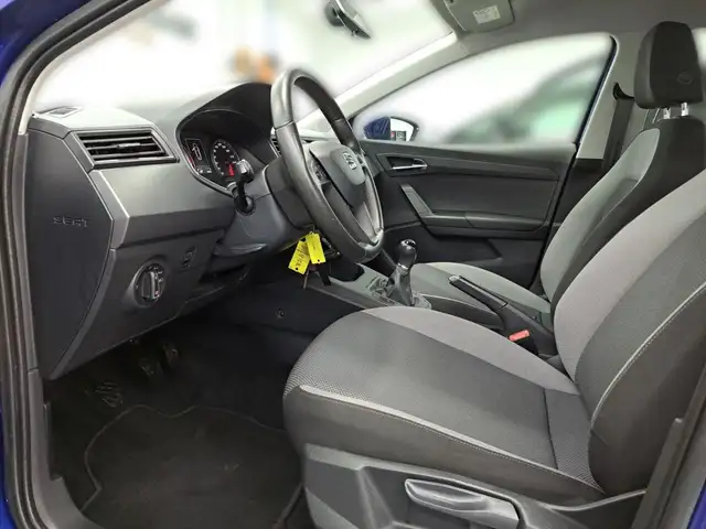 Seat Ibiza view 8