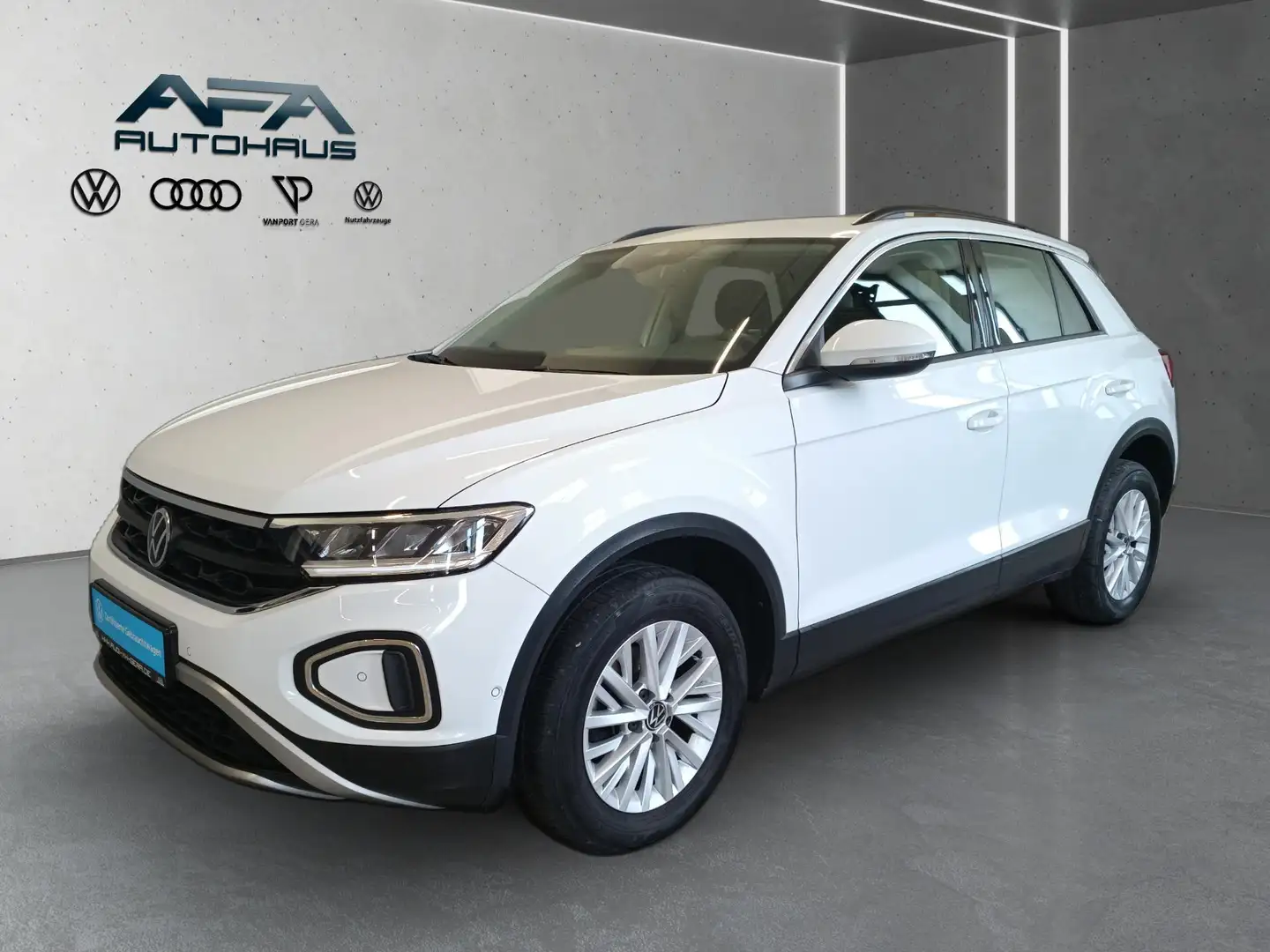 Volkswagen T-Roc 2,0 TDI Life LED*Navi*ACC*App-Connect Wit - 2