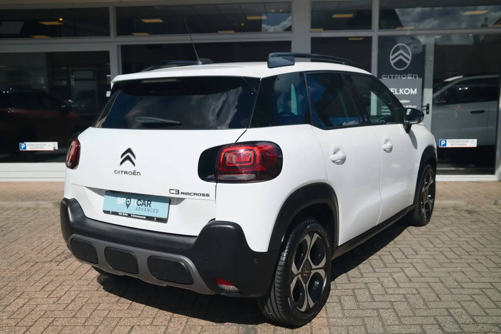 Citroen C3 Aircross PT 110 Shine Navi | Camera & Sensoren | Apple Carp Wit - 2