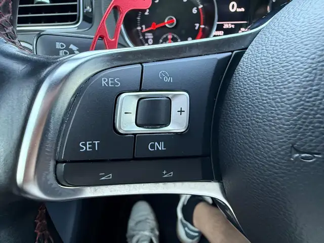 Volkswagen Polo view 11