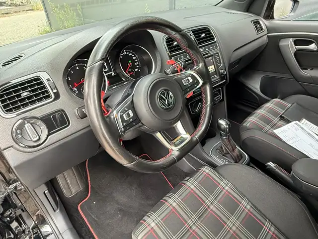 Volkswagen Polo view 15