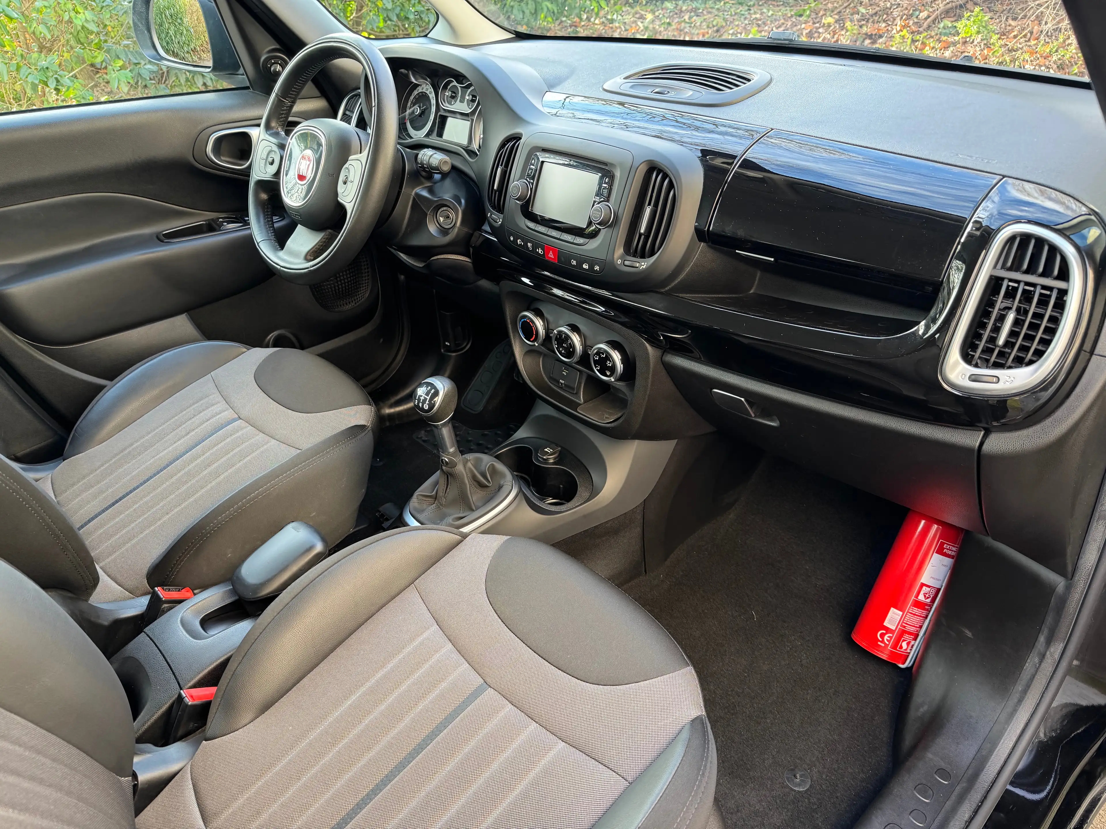 Fiat 500L 1.3 Multijet Lounge - GPS - Airco -Bluetooth — photo 11