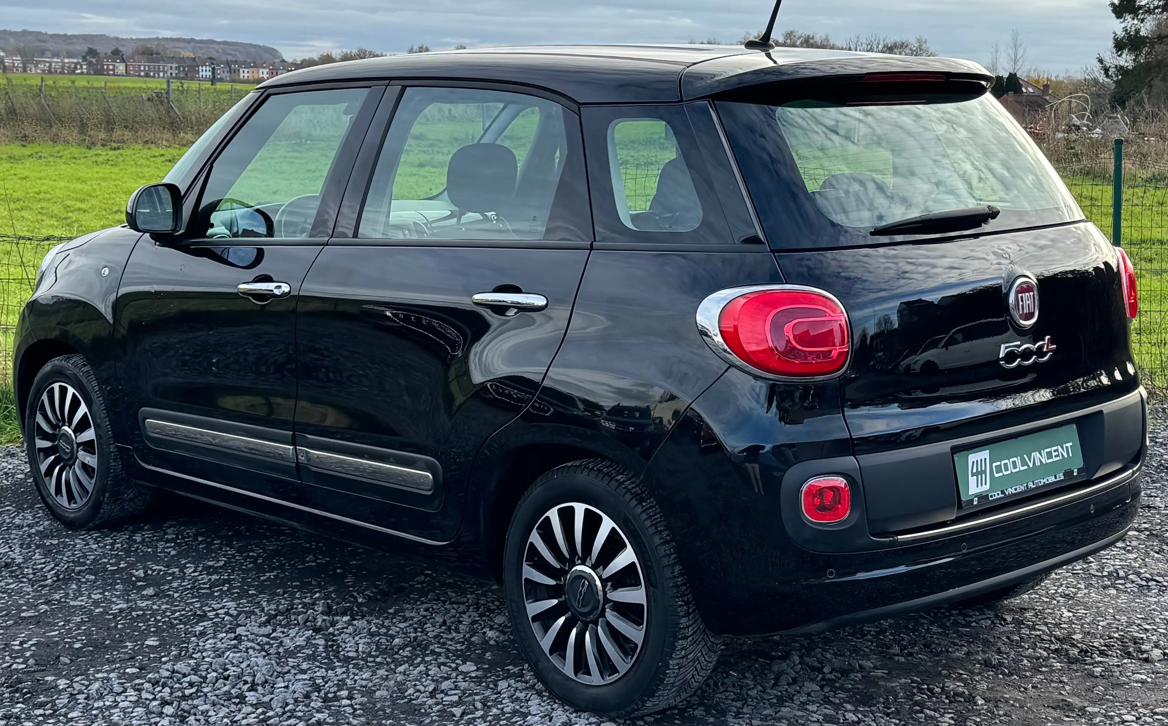 Fiat 500L 1.3 Multijet Lounge - GPS - Airco -Bluetooth — photo 6