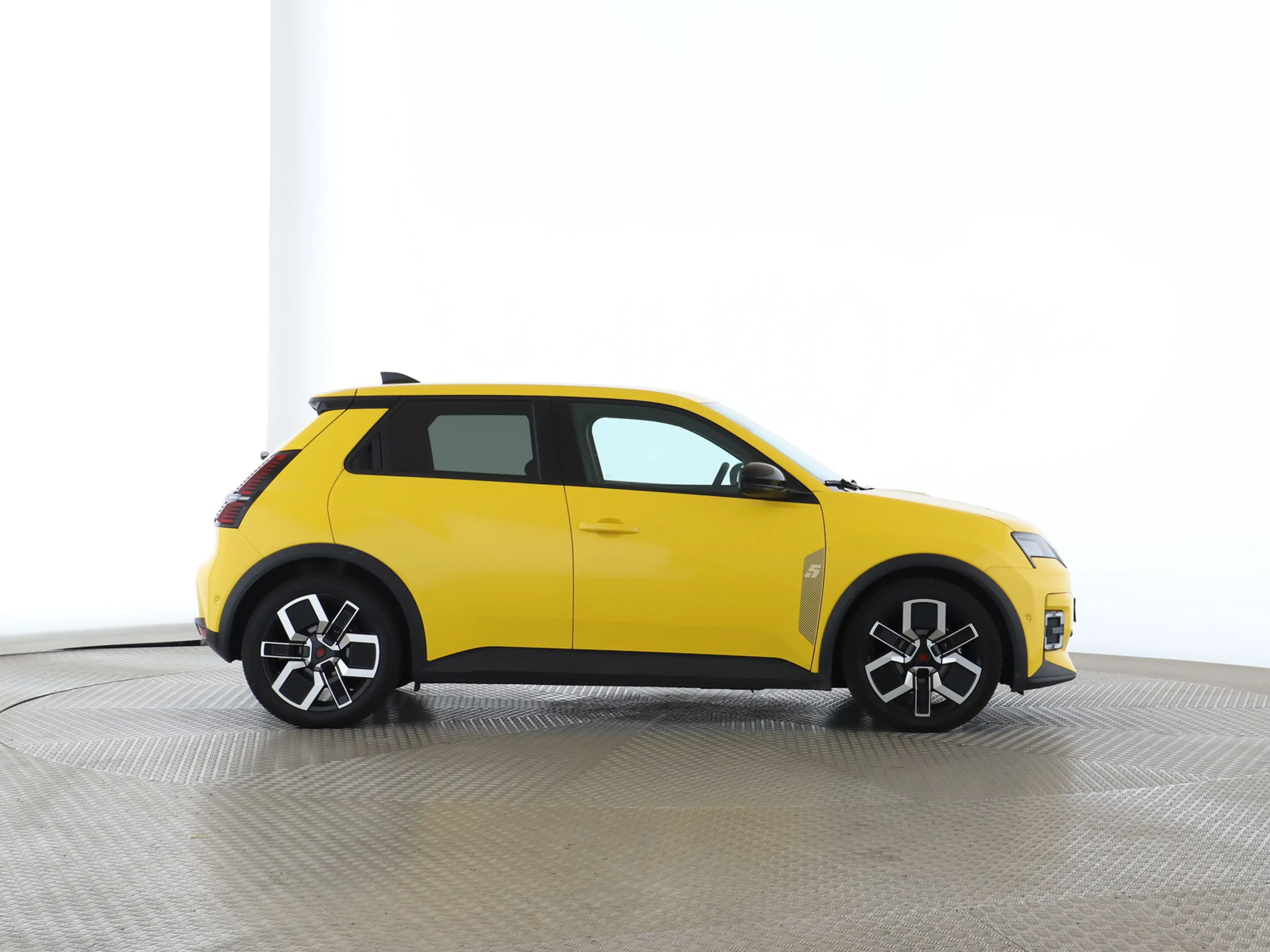 Renault R 5 Techno 150 Comfort Range — photo 20