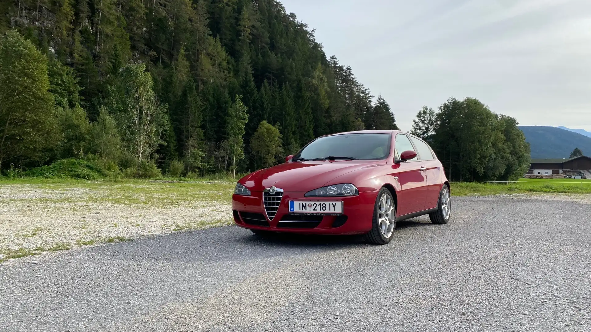 Alfa Romeo 147 Rot - 2