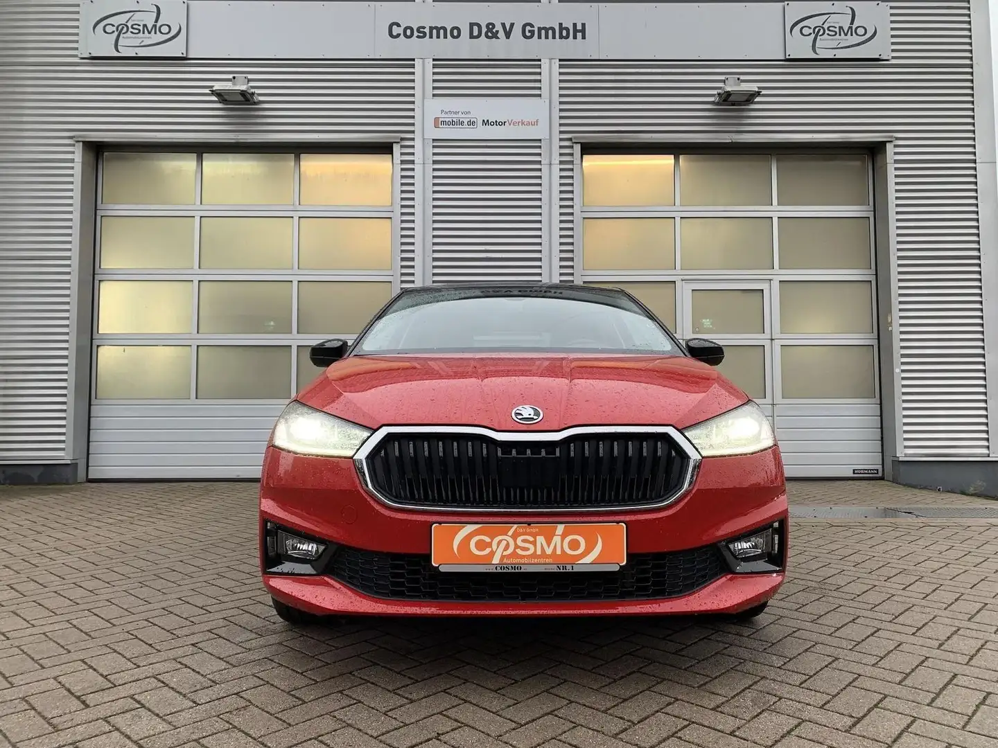 Skoda Fabia TSI DSG Style Colour Concept schwarz Rot - 2