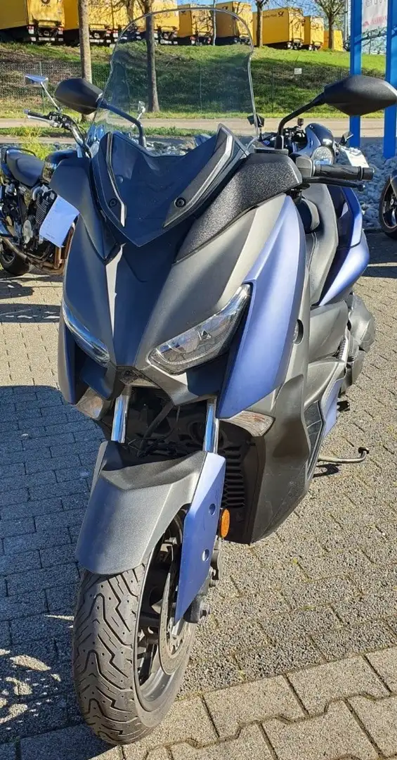 Yamaha X-Max 400 - 1