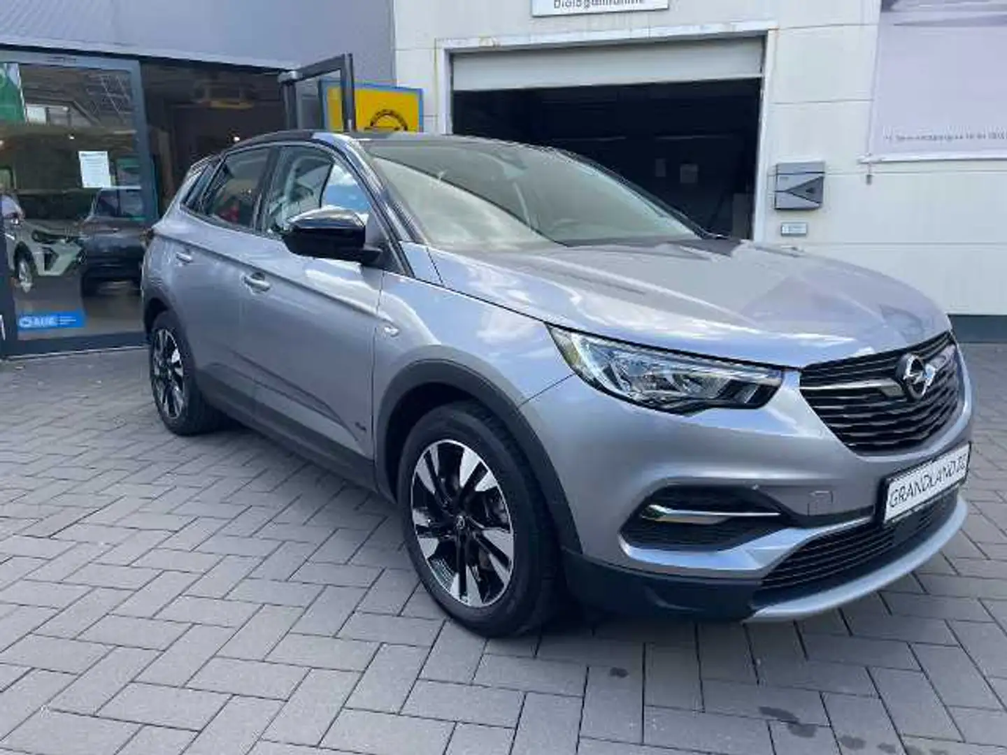Opel Elegance Plug-in-Hybrid Grau - 2