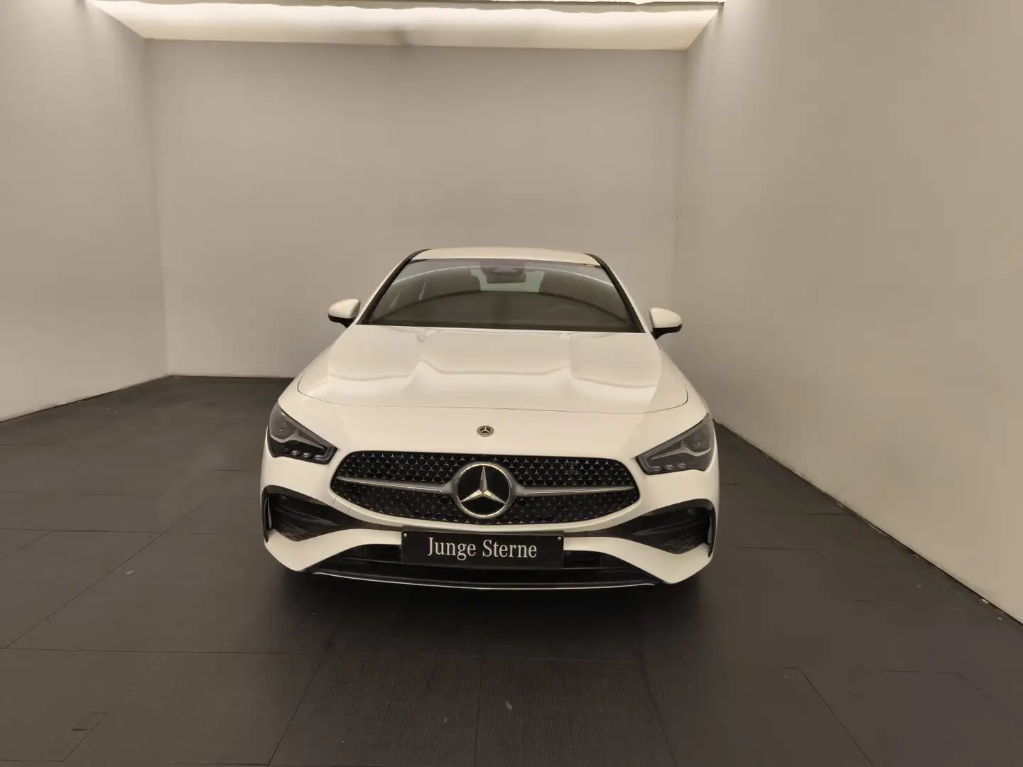 Mercedes-Benz CLA 180 CLA 180 Coupé AMG Advanced Plus Smartphone Integra Weiß - 2