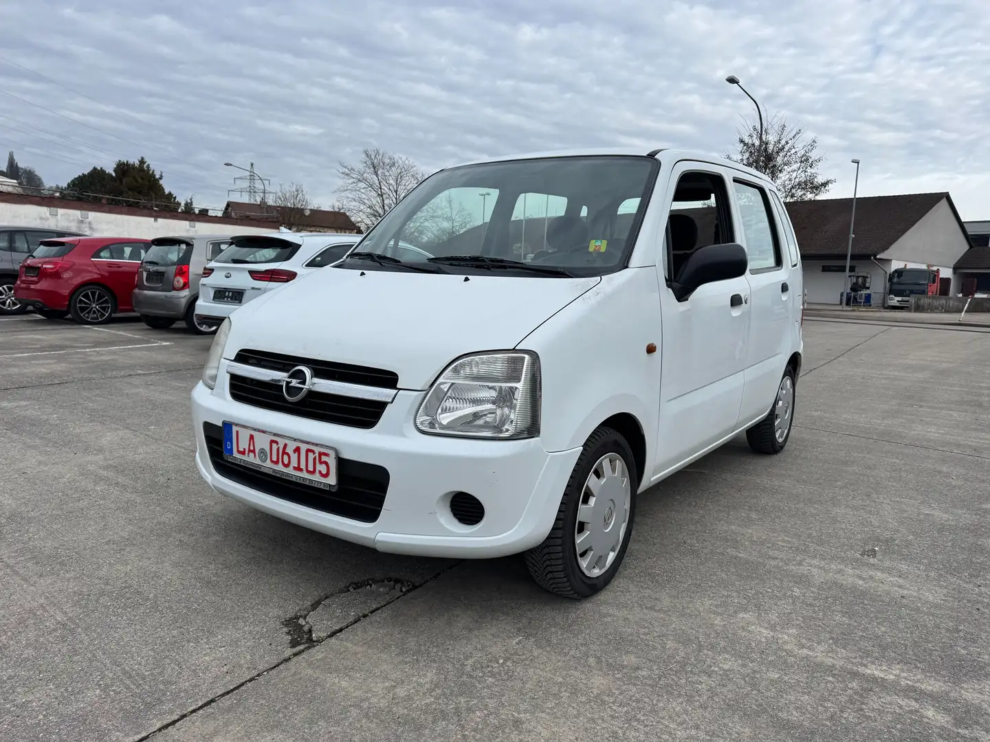Opel Agila Basis Blanco - 1