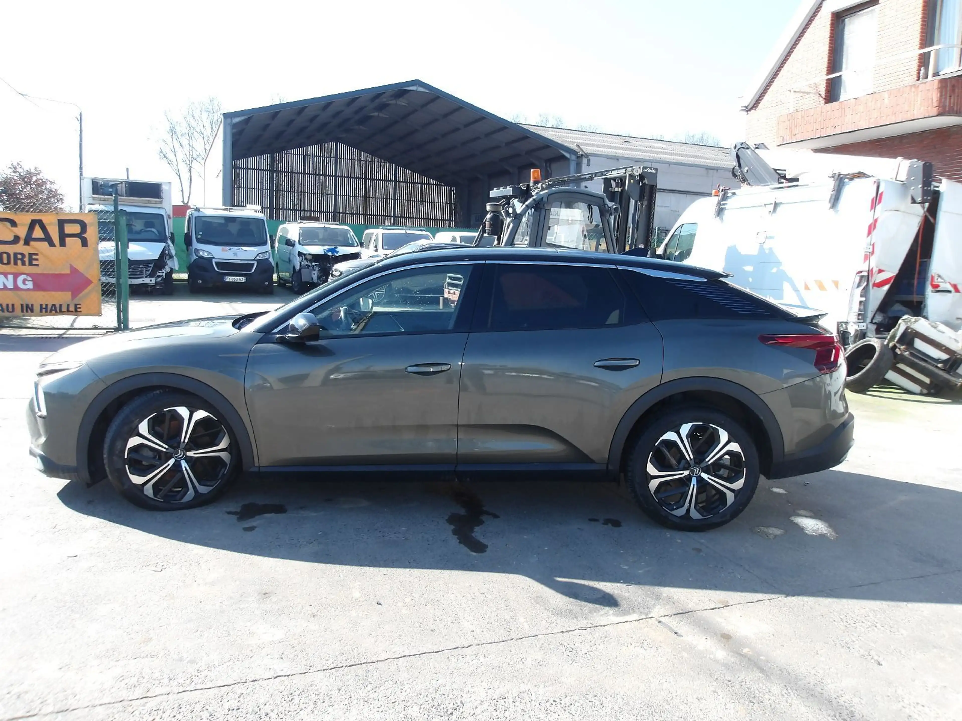 Citroen C5 X 1.6 Pure Tec — photo 9