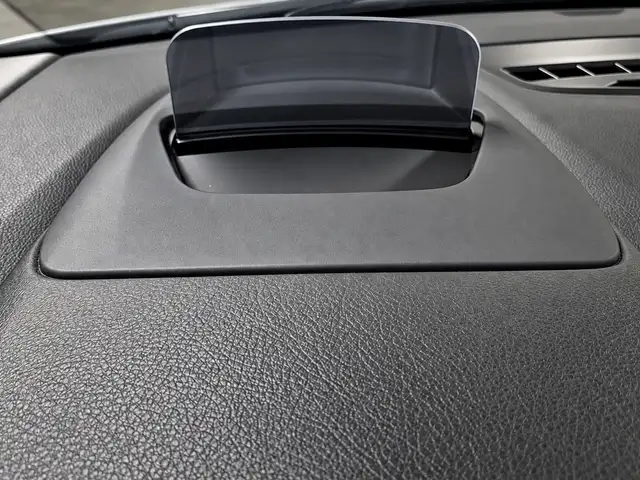 BMW 2 Series view 14