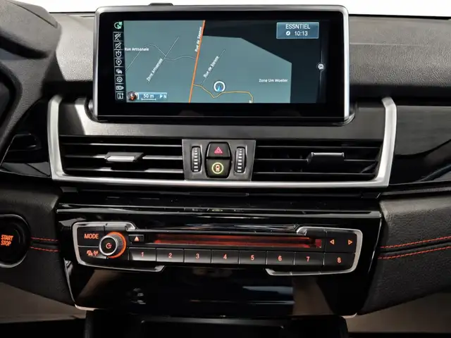 BMW 2 Series view 11