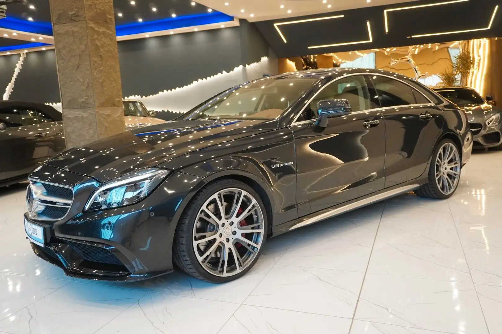 Mercedes-Benz CLS 63 AMG *S*H&K*MULTIBEAM*GSD*DRIVERSP*BRABUS* Schwarz - 2