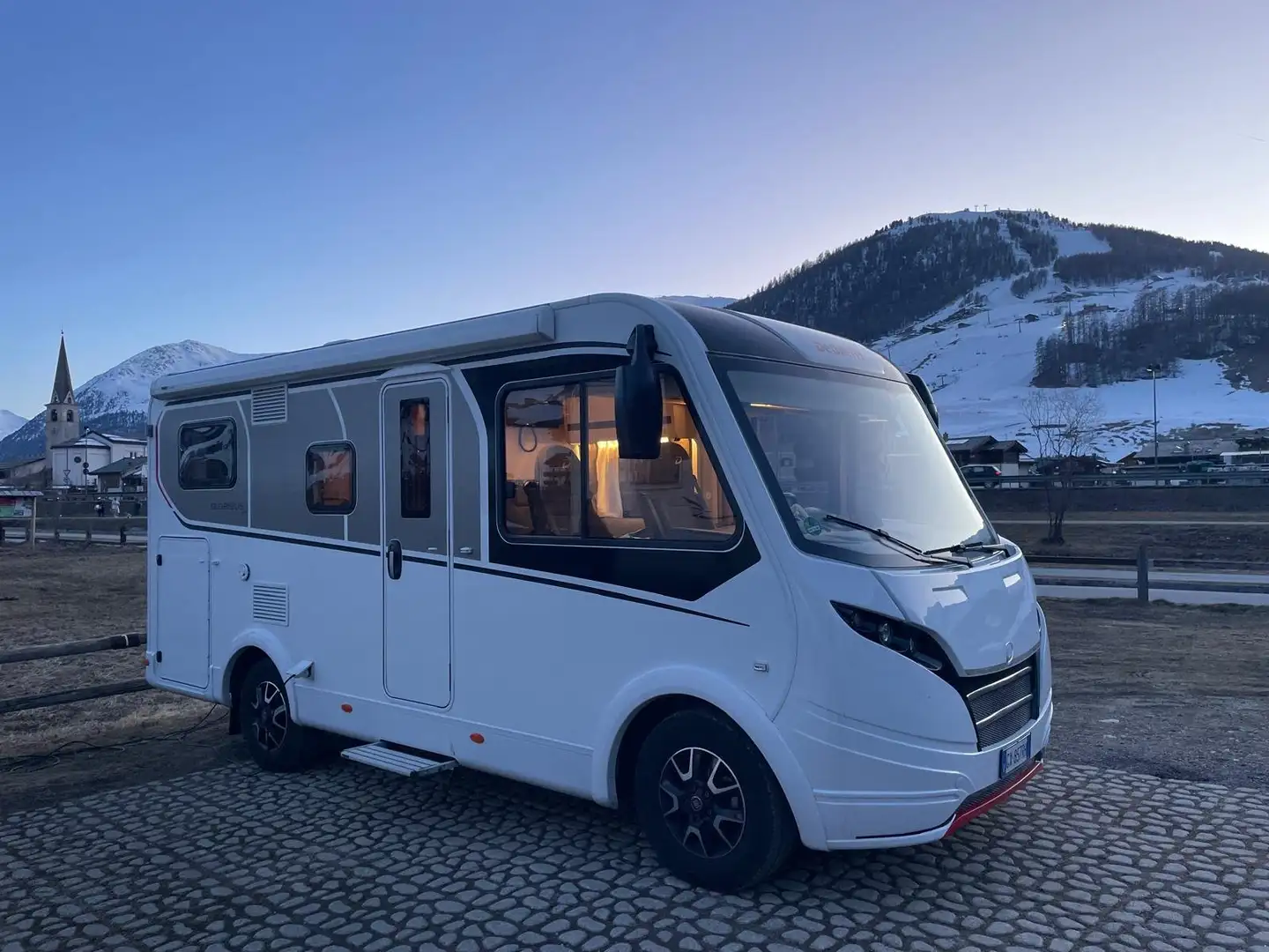 Caravans-Wohnm Dethleffs Globebus l1 Fehér - 1