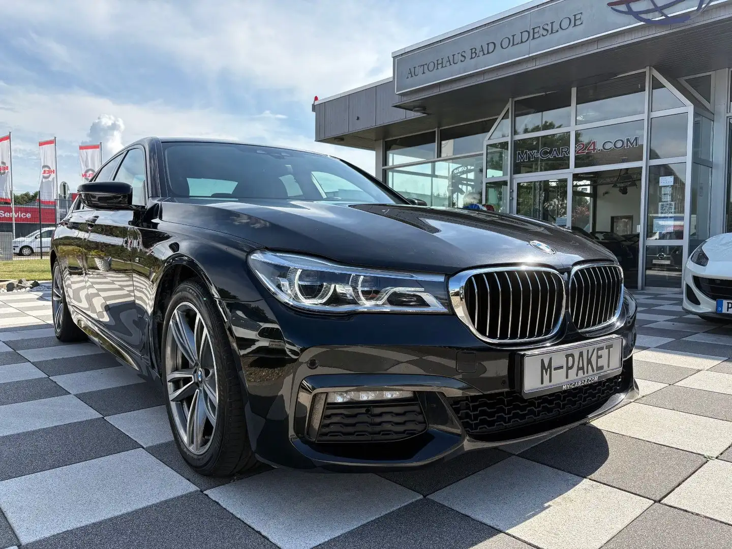 BMW 730 d M Sport -Luftfederung -HUD -Massage -H&K Noir - 1