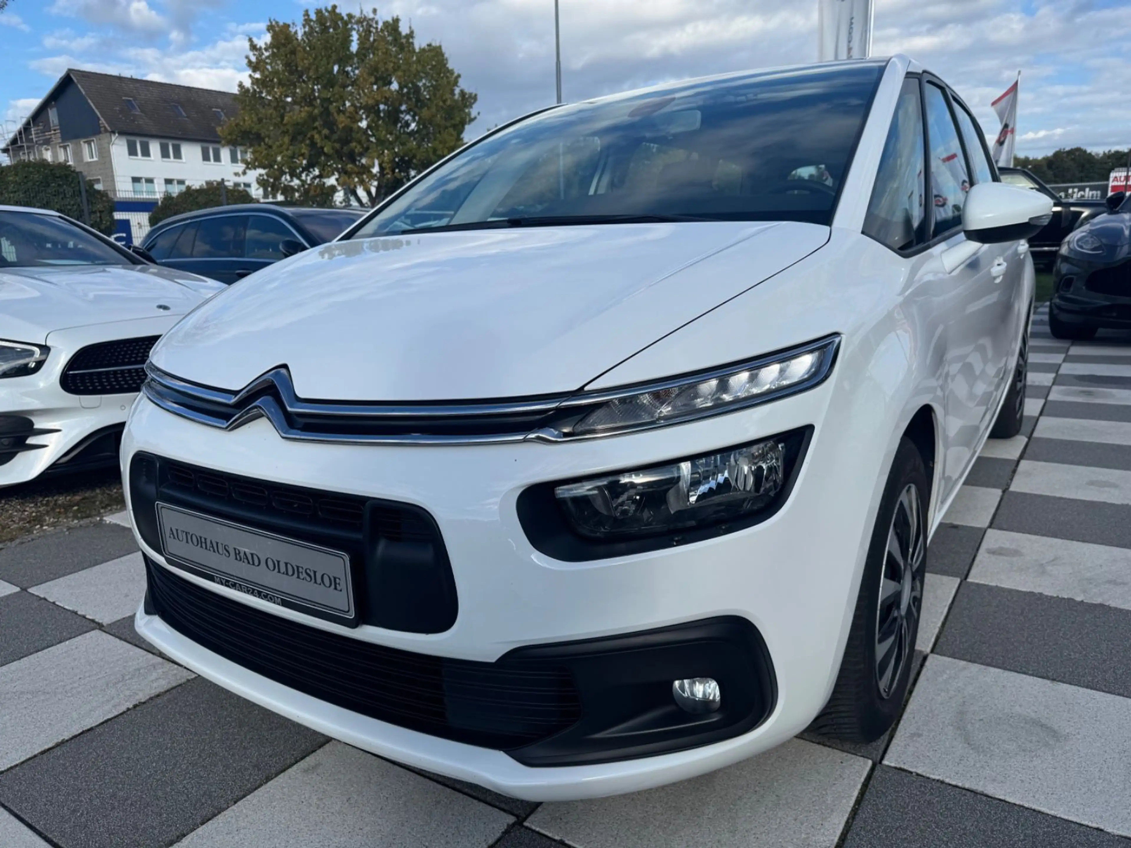 Citroen Grand C4 Picasso /Spacetourer Live Plus -7-Sitzer — photo 3