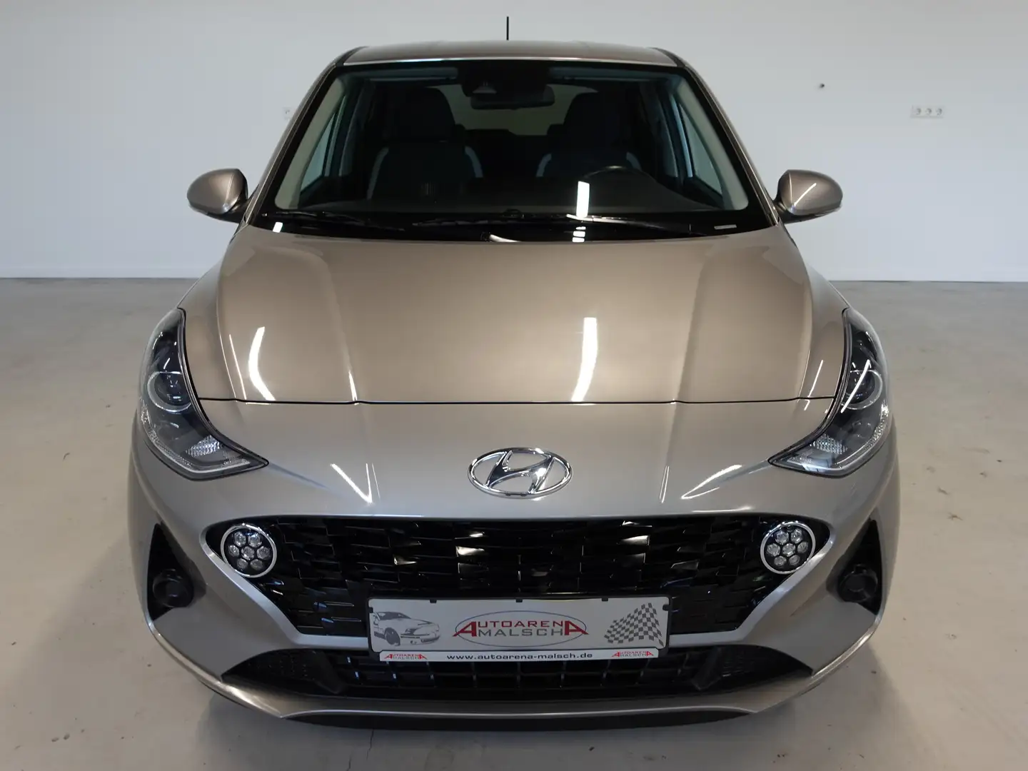 Hyundai i10 Edition 30+ Klima Navi Rückfahrkam. Scheckheft Gris - 2
