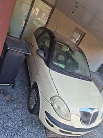 Ypsilon 1.3 Multijet 16v MomoDesign