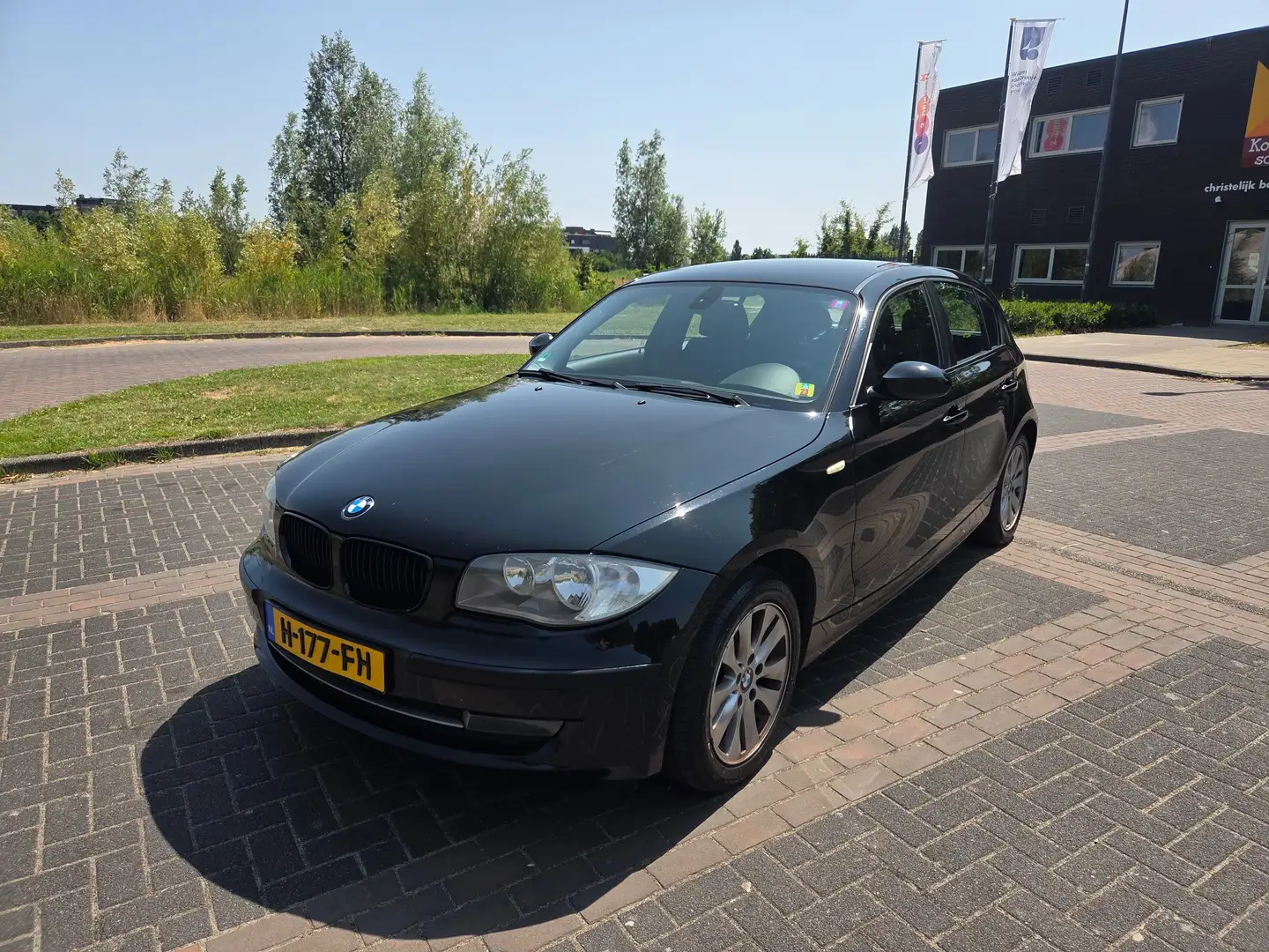 BMW 116 116 116i Introduction Zwart - 2