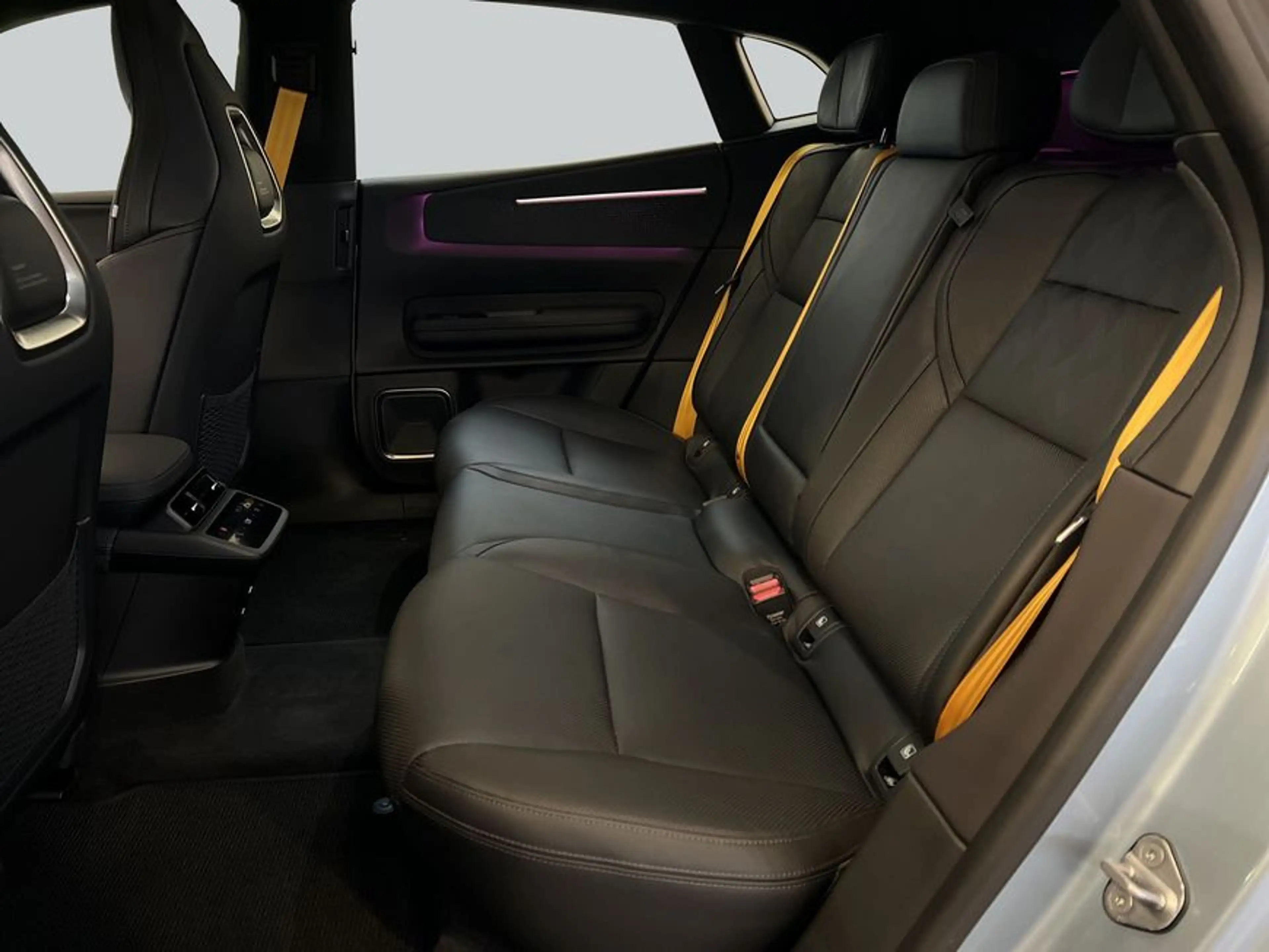 Polestar 4 Dual Motor Performance- Plus- Pilot-Paket 22'' N — photo 12