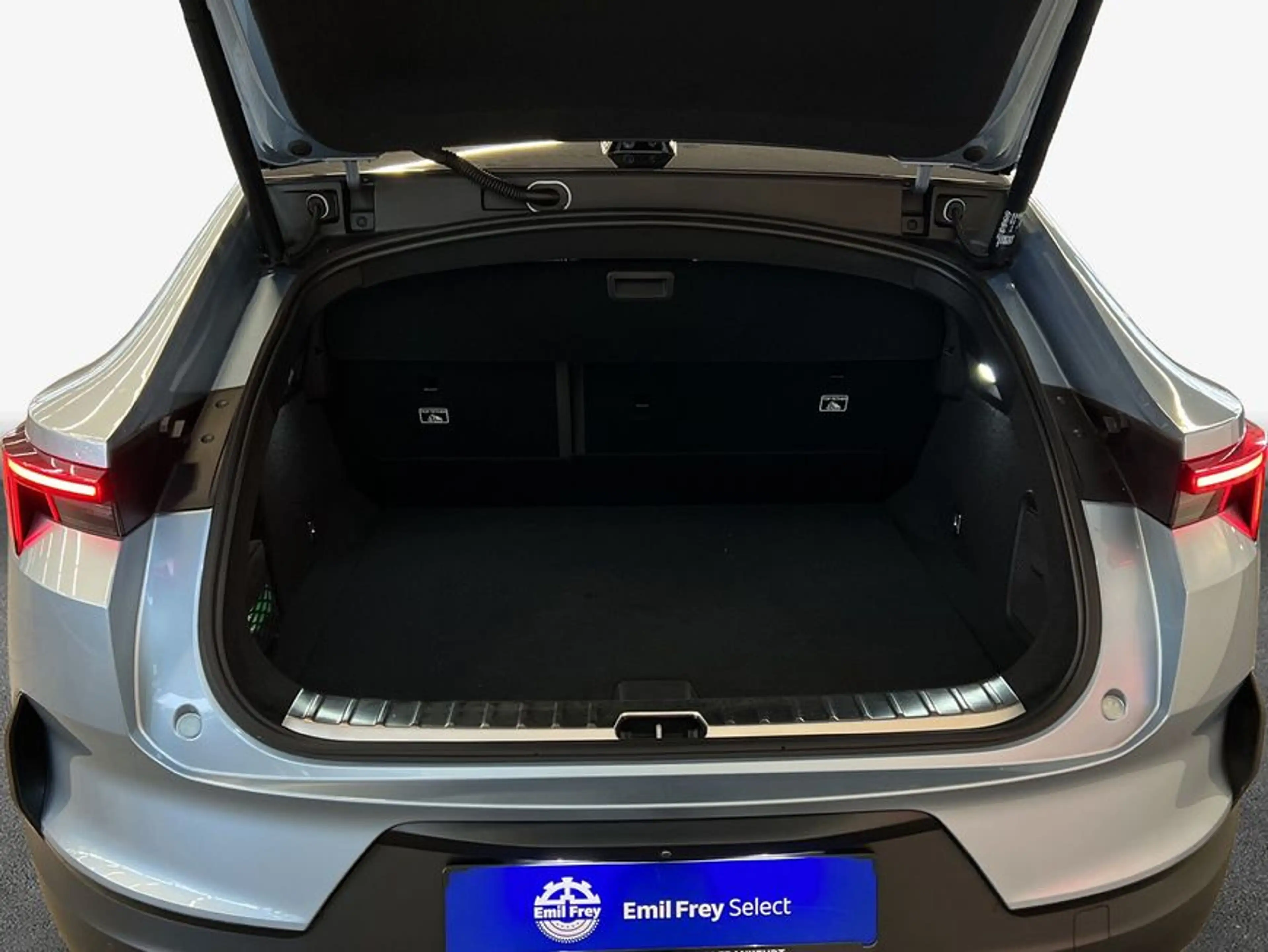 Polestar 4 Dual Motor Performance- Plus- Pilot-Paket 22'' N — photo 9