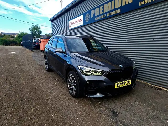 BMW X1 view 4