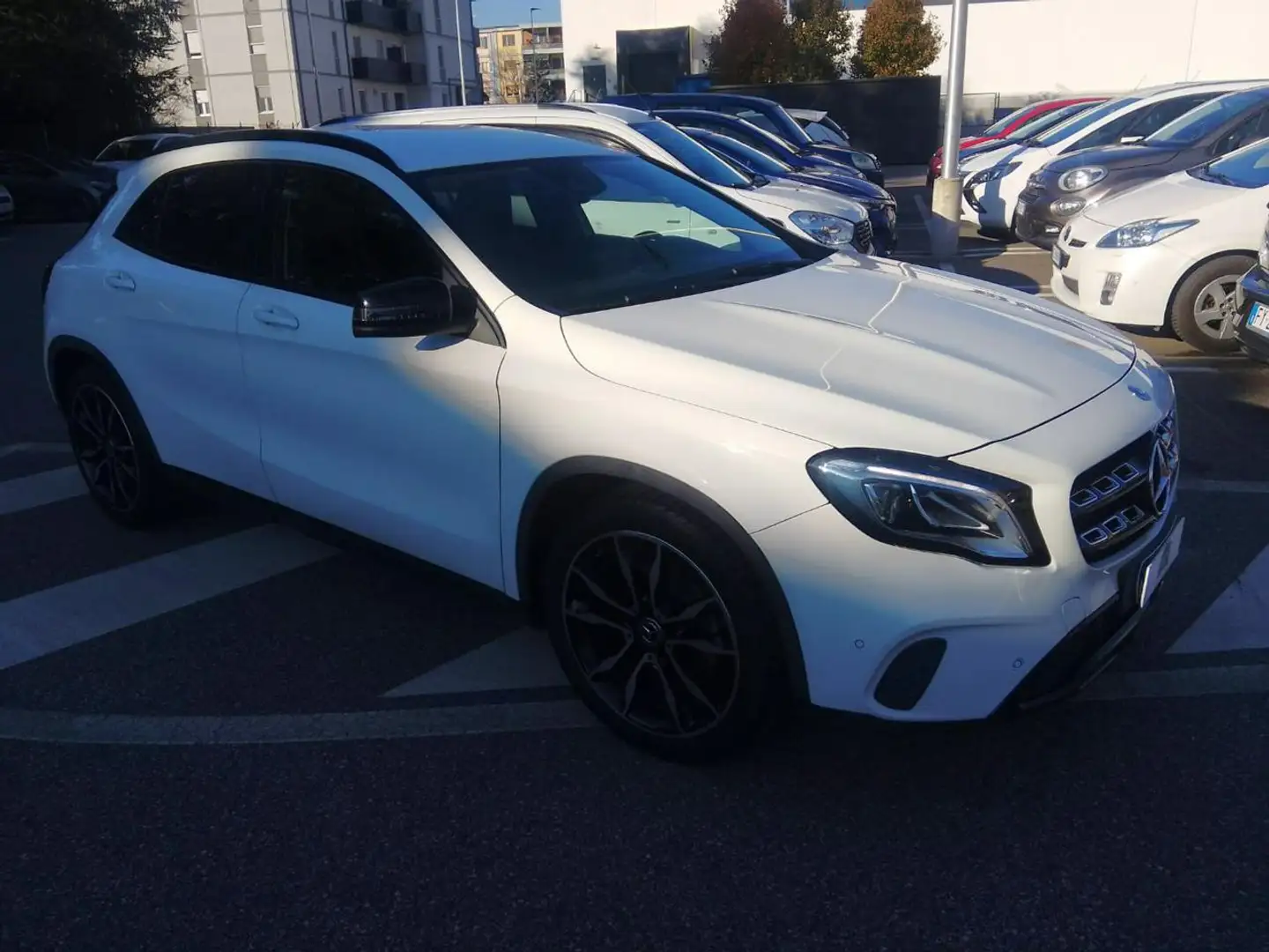 Mercedes-Benz GLA 200 d Automatic Sport Blanc - 2