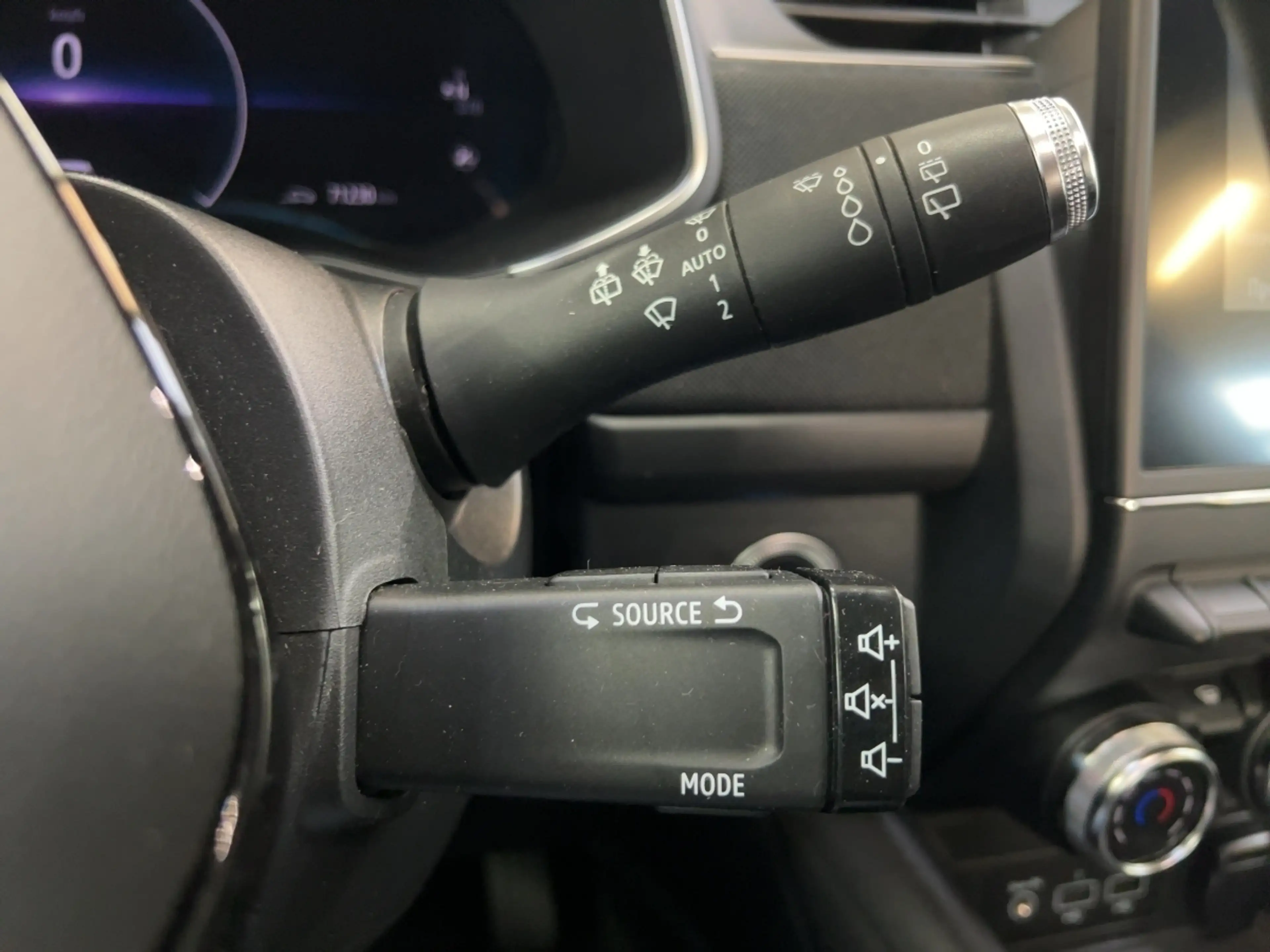 Renault ZOE LIFE Batteriekauf R110 Z.E. 40 — photo 19