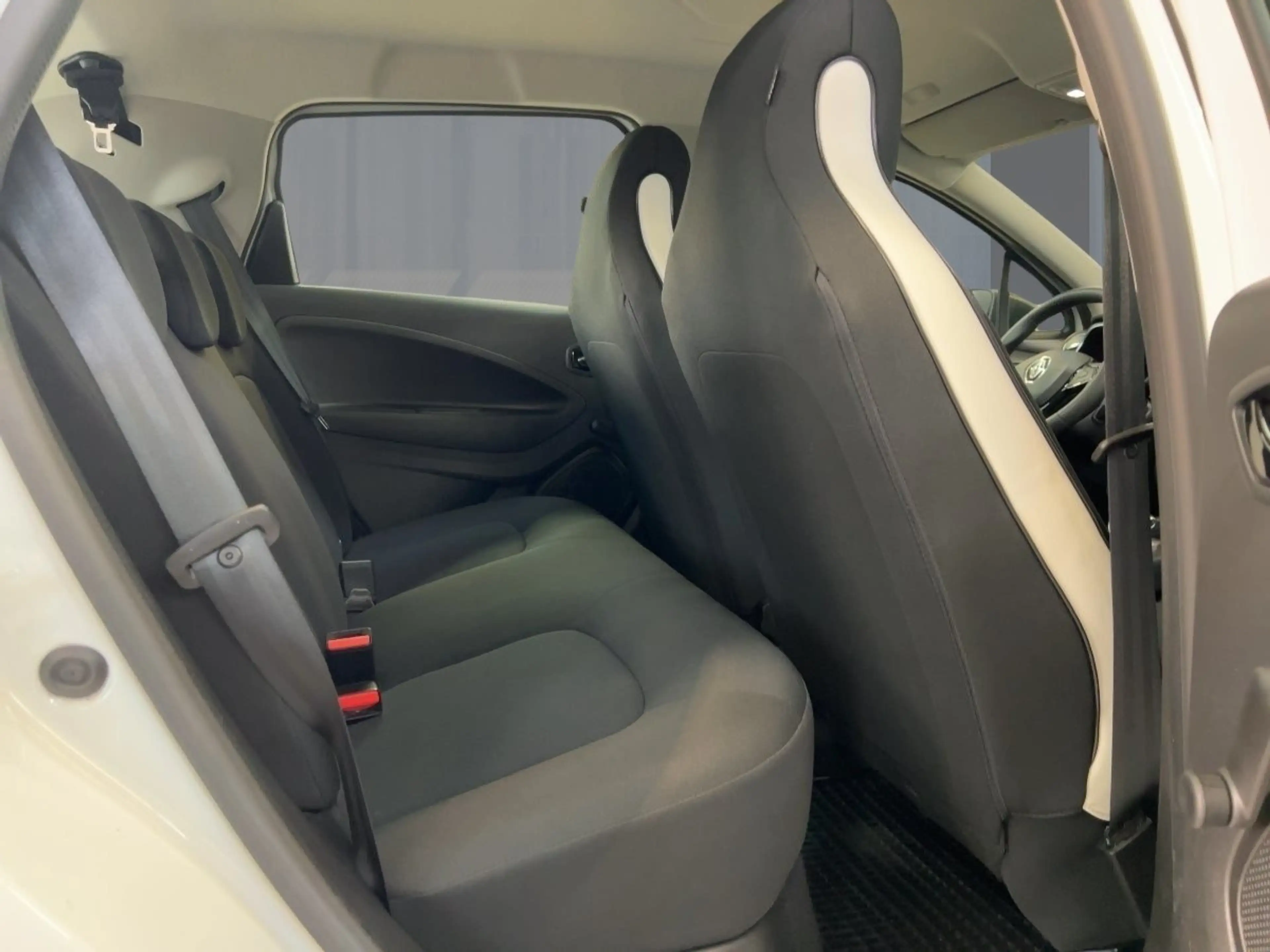 Renault ZOE LIFE Batteriekauf R110 Z.E. 40 — photo 9