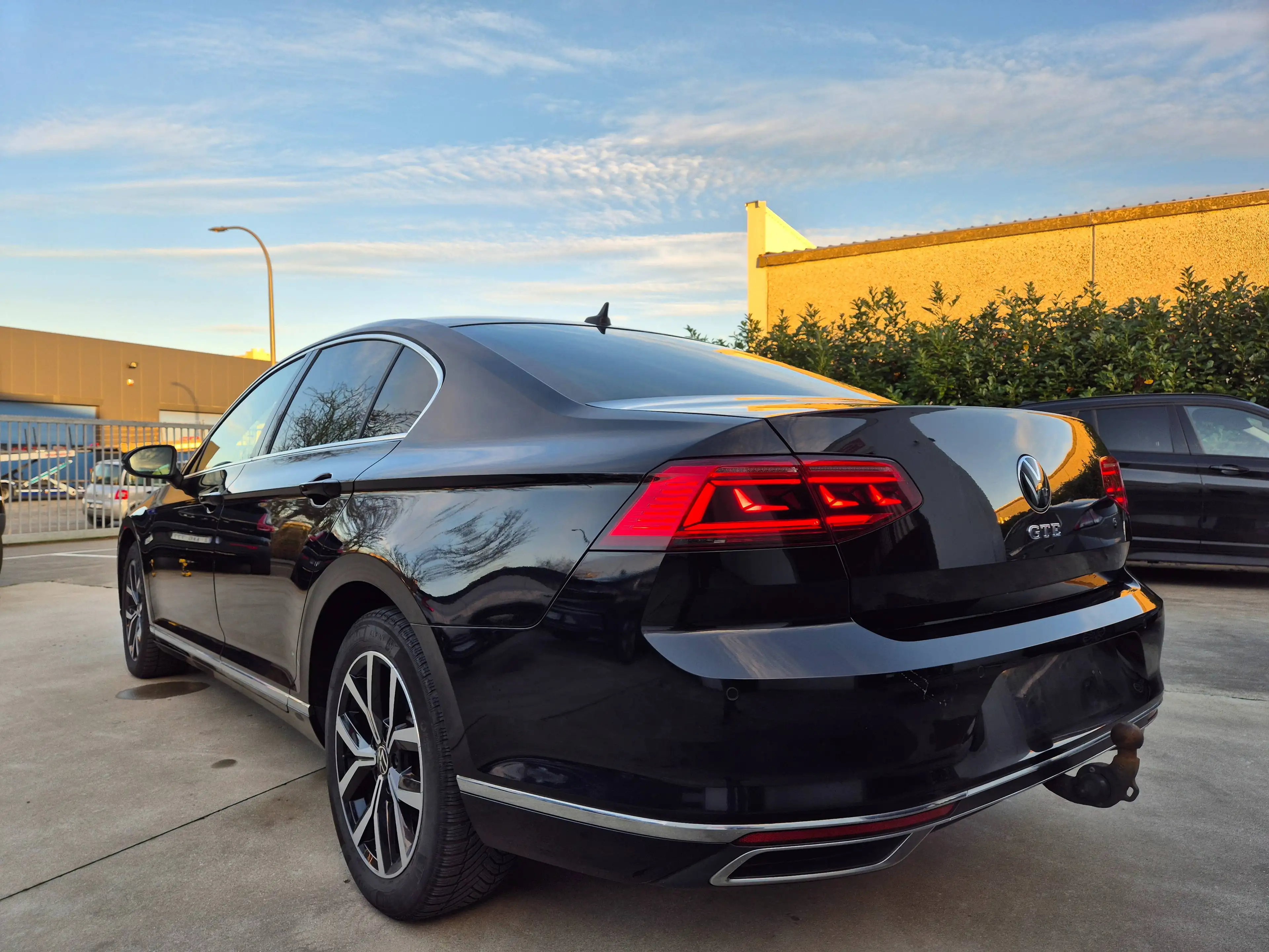 Volkswagen Passat GTE 1.4 TSI // PHEV HYBRID // DSG // FULL ! — photo 8