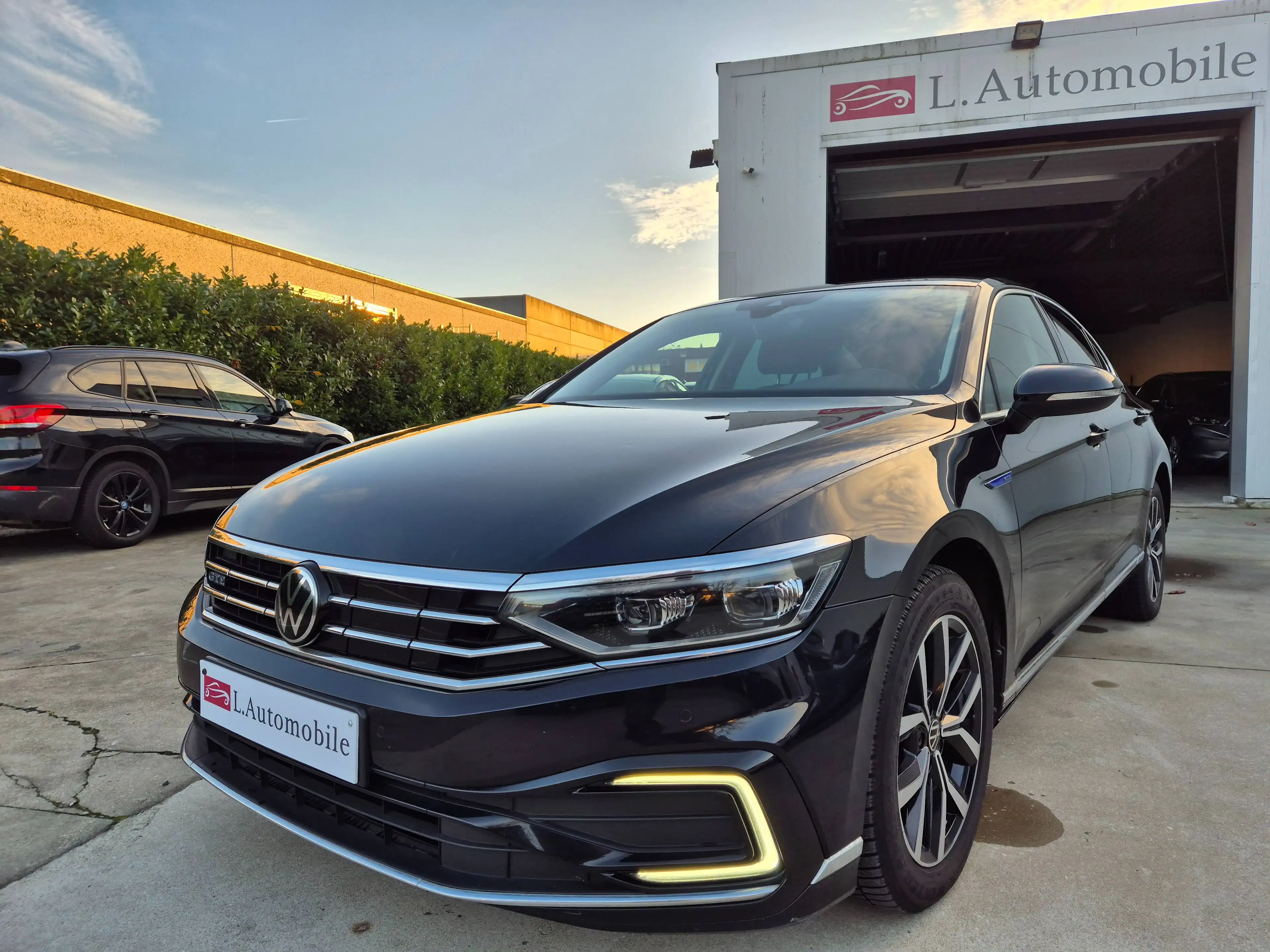 Volkswagen Passat GTE 1.4 TSI // PHEV HYBRID // DSG // FULL ! — photo 4
