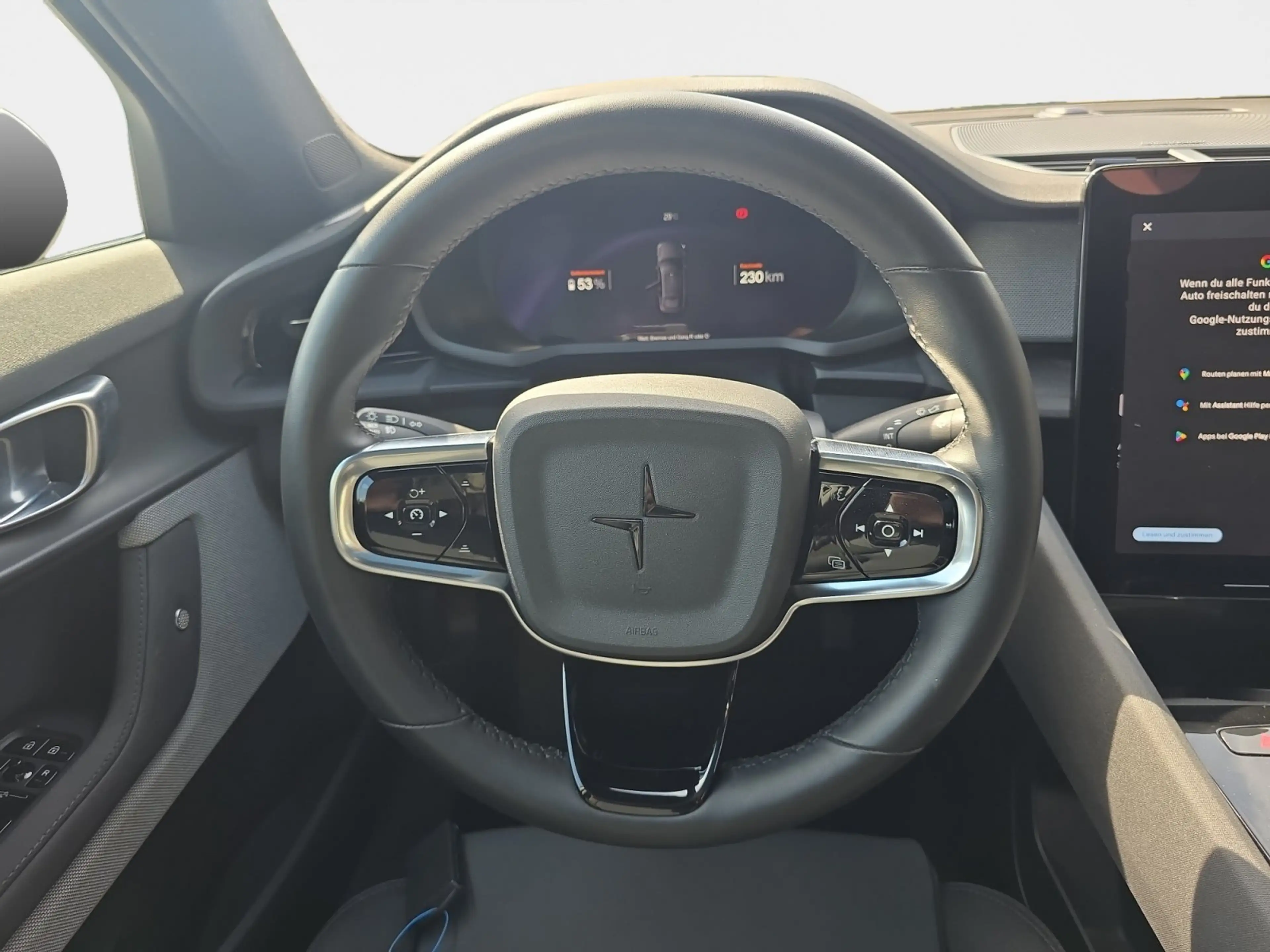 Polestar 2 Long Range Single — photo 13
