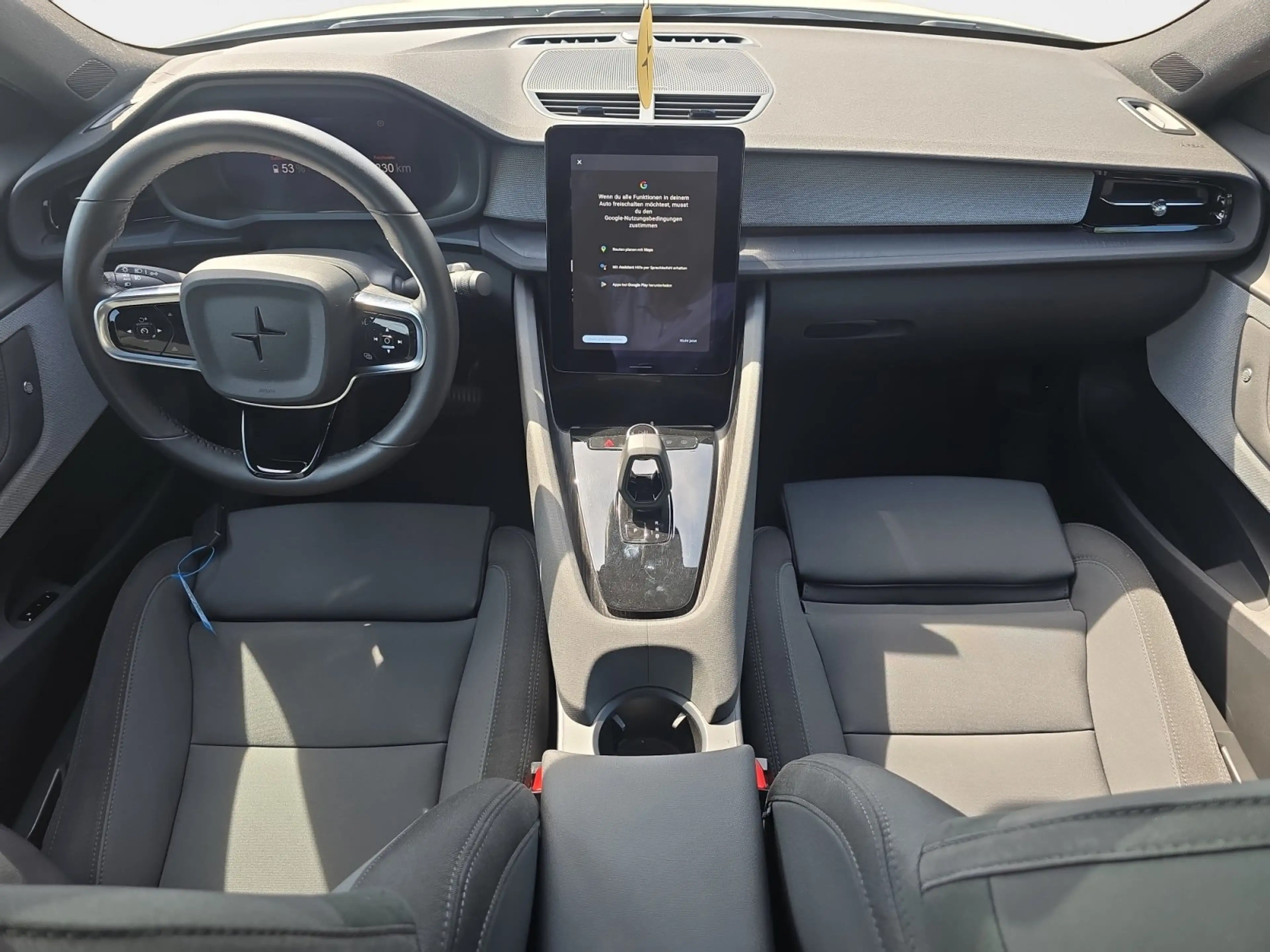 Polestar 2 Long Range Single — photo 11