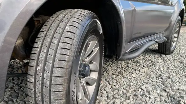 Suzuki Jimny view 3
