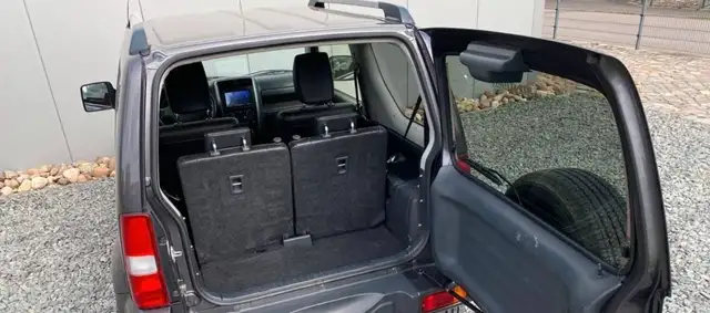 Suzuki Jimny view 4