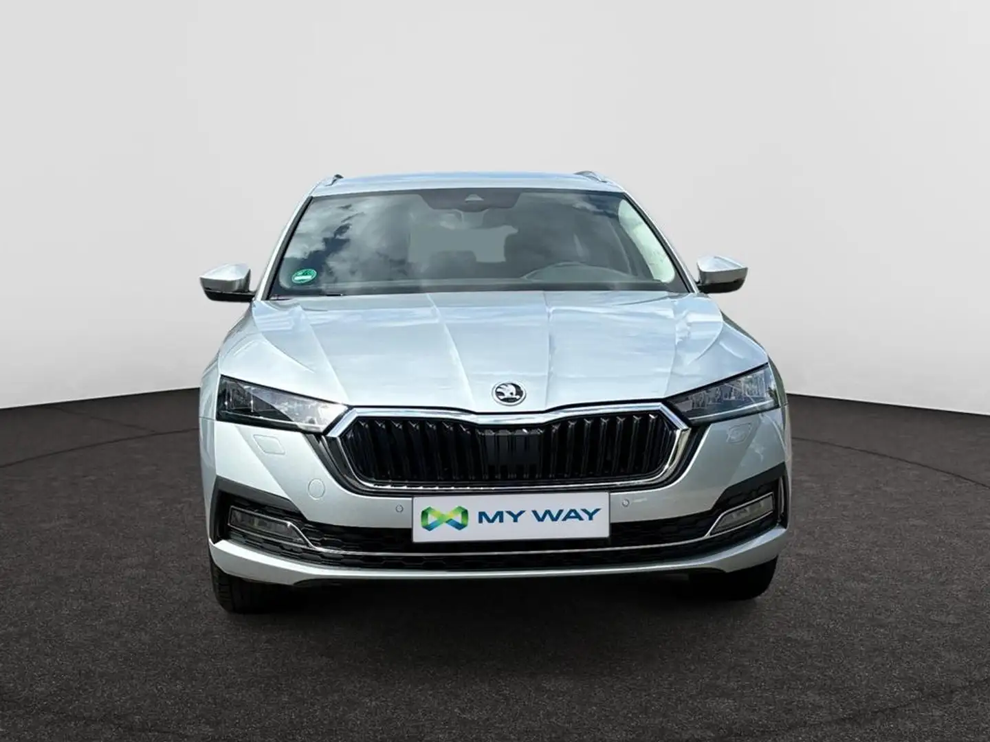 Skoda Octavia OCT.COM AMB TD 85/2.0 A7F Grijs - 2