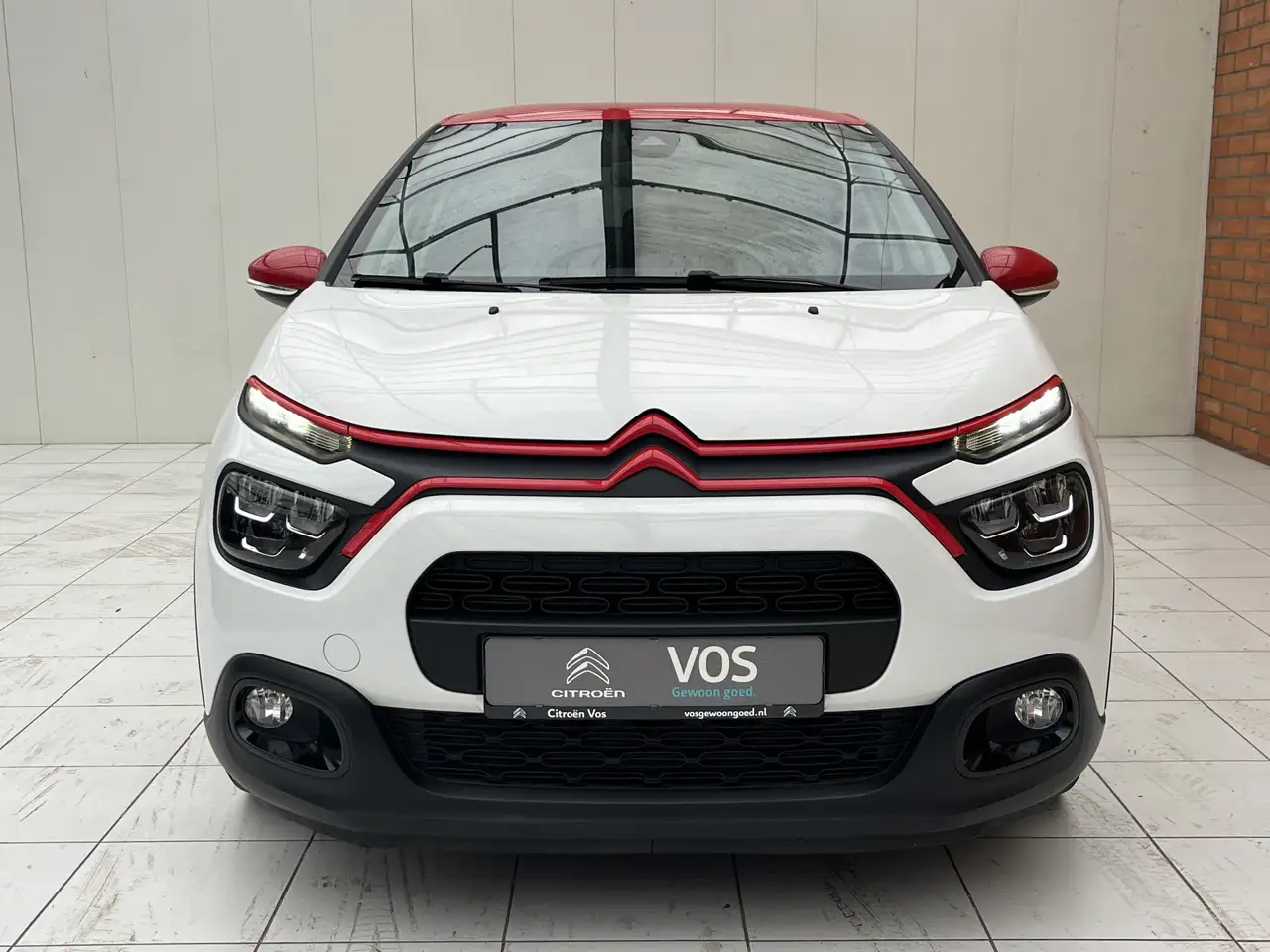 Citroen C3 PureTech 83 So Red | Parkeersensoren achter | Carp 16