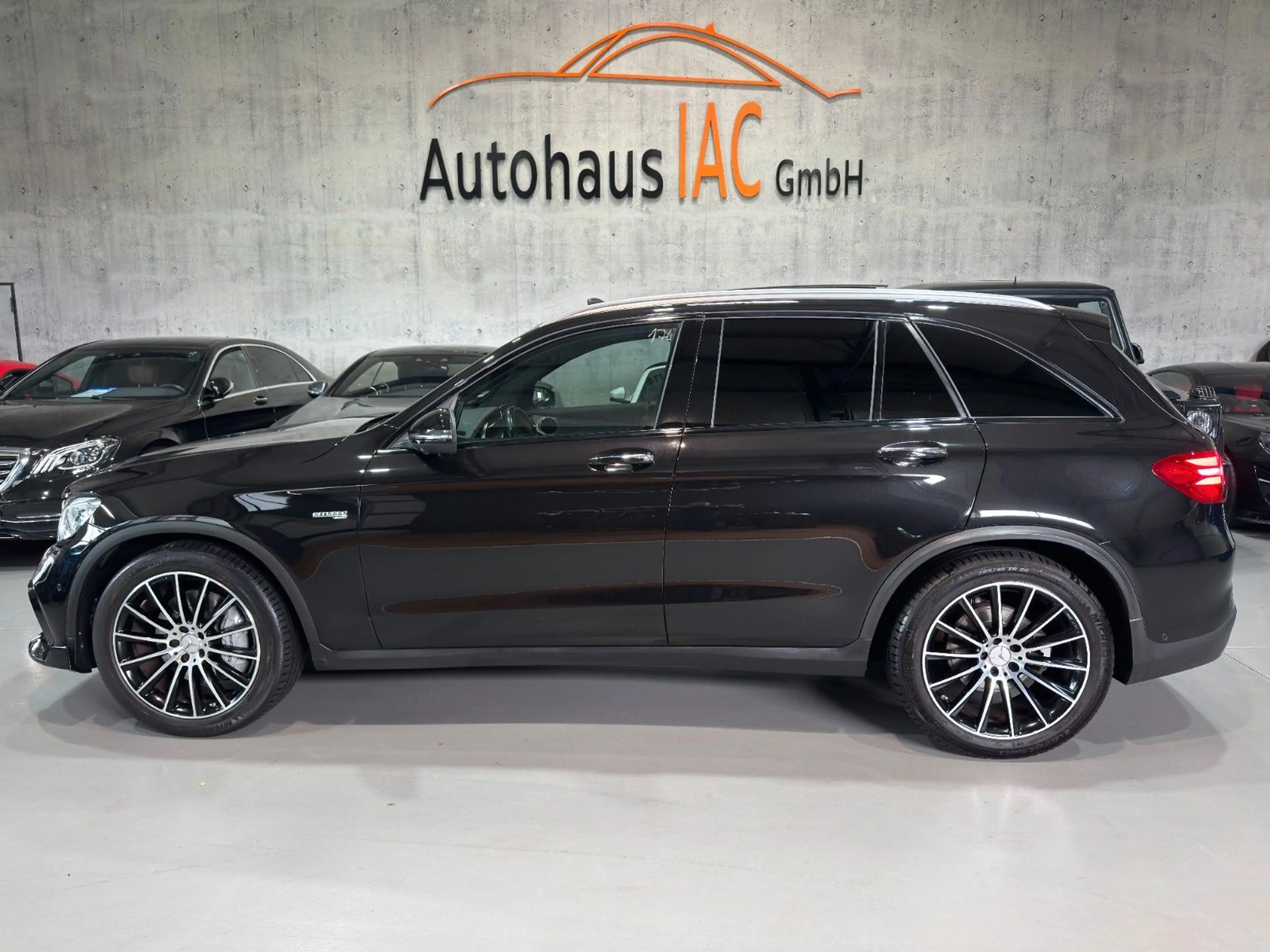 Mercedes-Benz GLC 43 AMG GLC43 AMG/4Matic/PANO/360*/TOTW/STHZ/AHK/ — photo 6