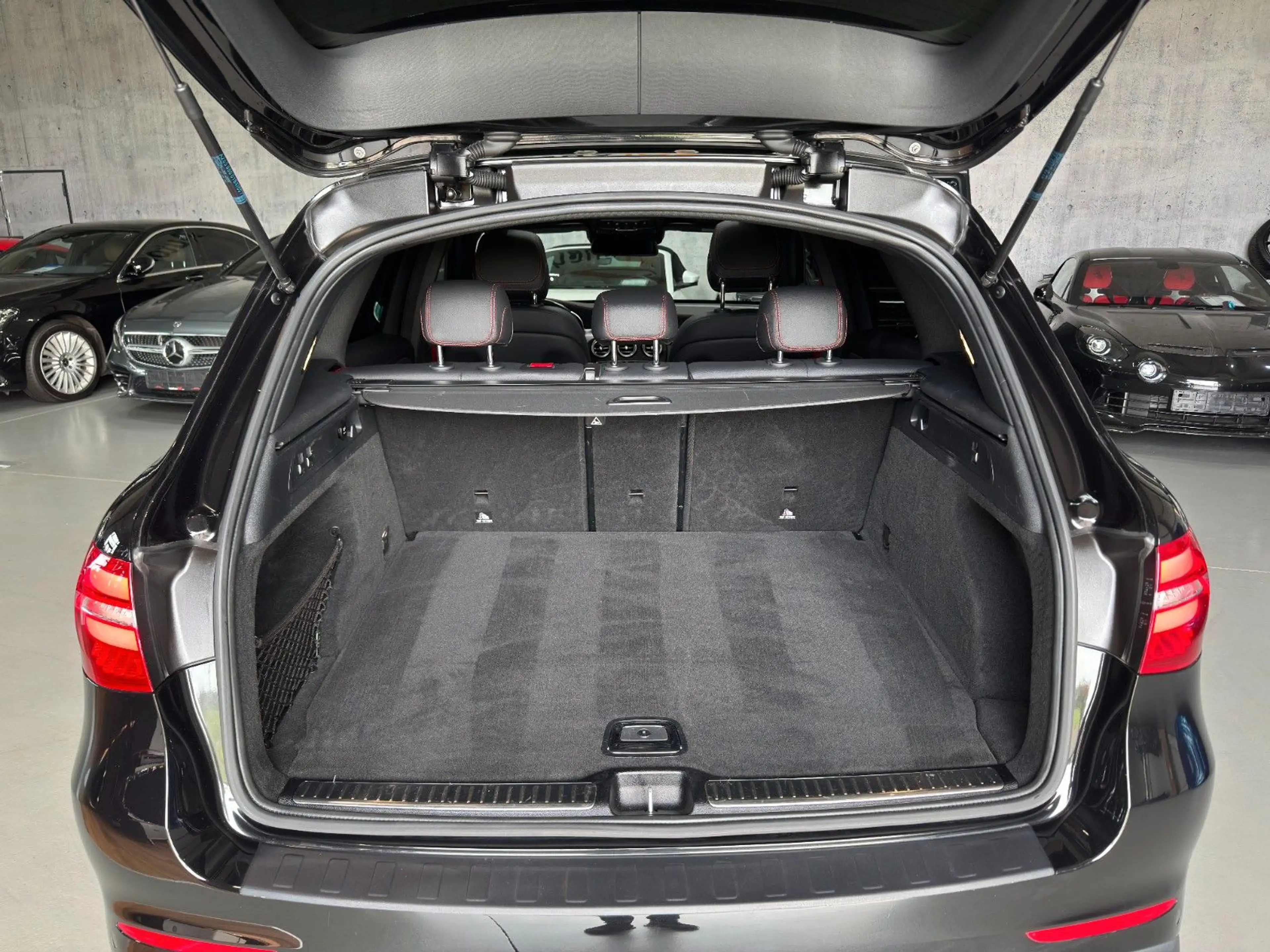 Mercedes-Benz GLC 43 AMG GLC43 AMG/4Matic/PANO/360*/TOTW/STHZ/AHK/ — photo 5