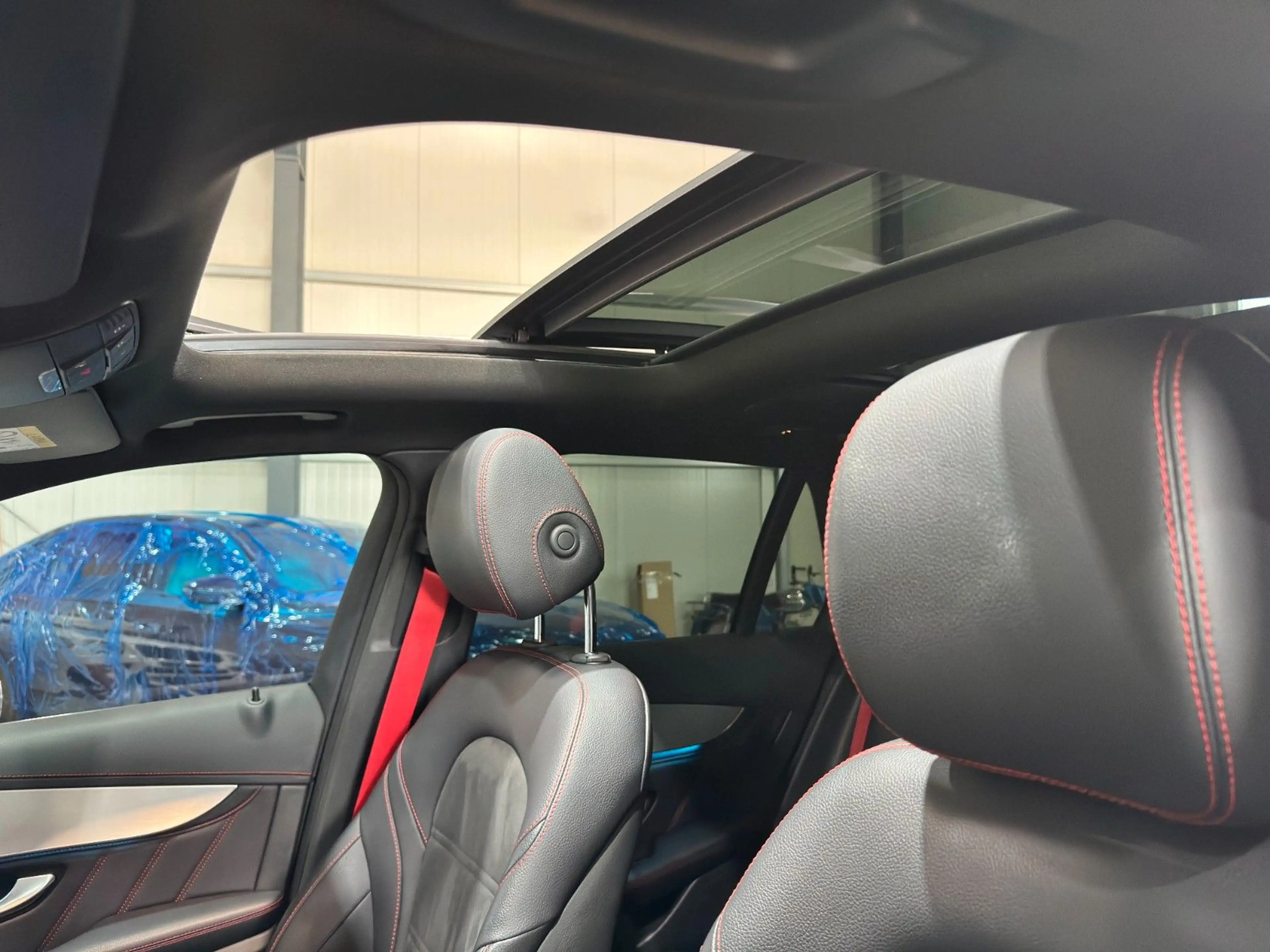Mercedes-Benz GLC 43 AMG GLC43 AMG/4Matic/PANO/360*/TOTW/STHZ/AHK/ — photo 9
