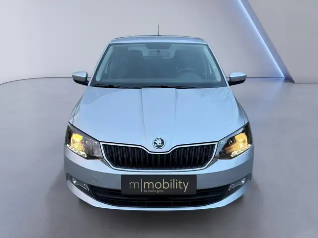 Skoda Fabia 1.0l MPI | Sitzheizung AHK 55 kW (75 PS), Schal...